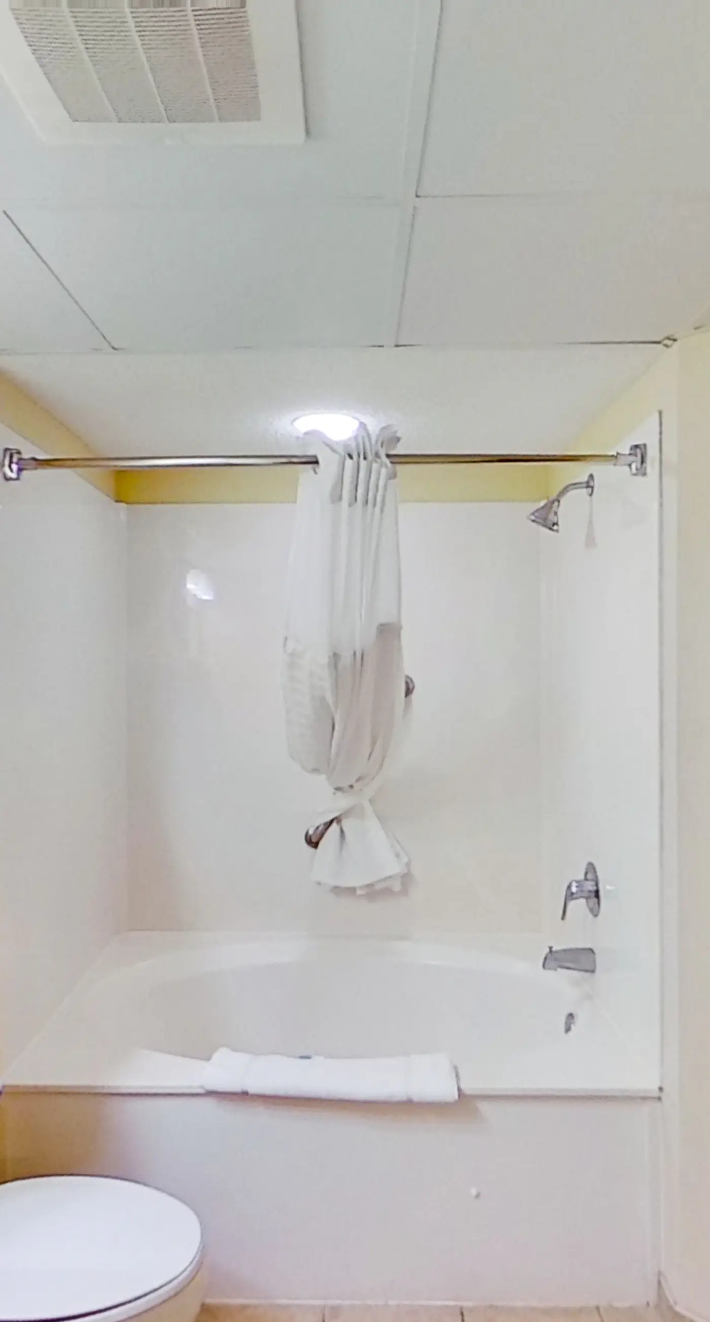 Carolinian Beach Resort 0531