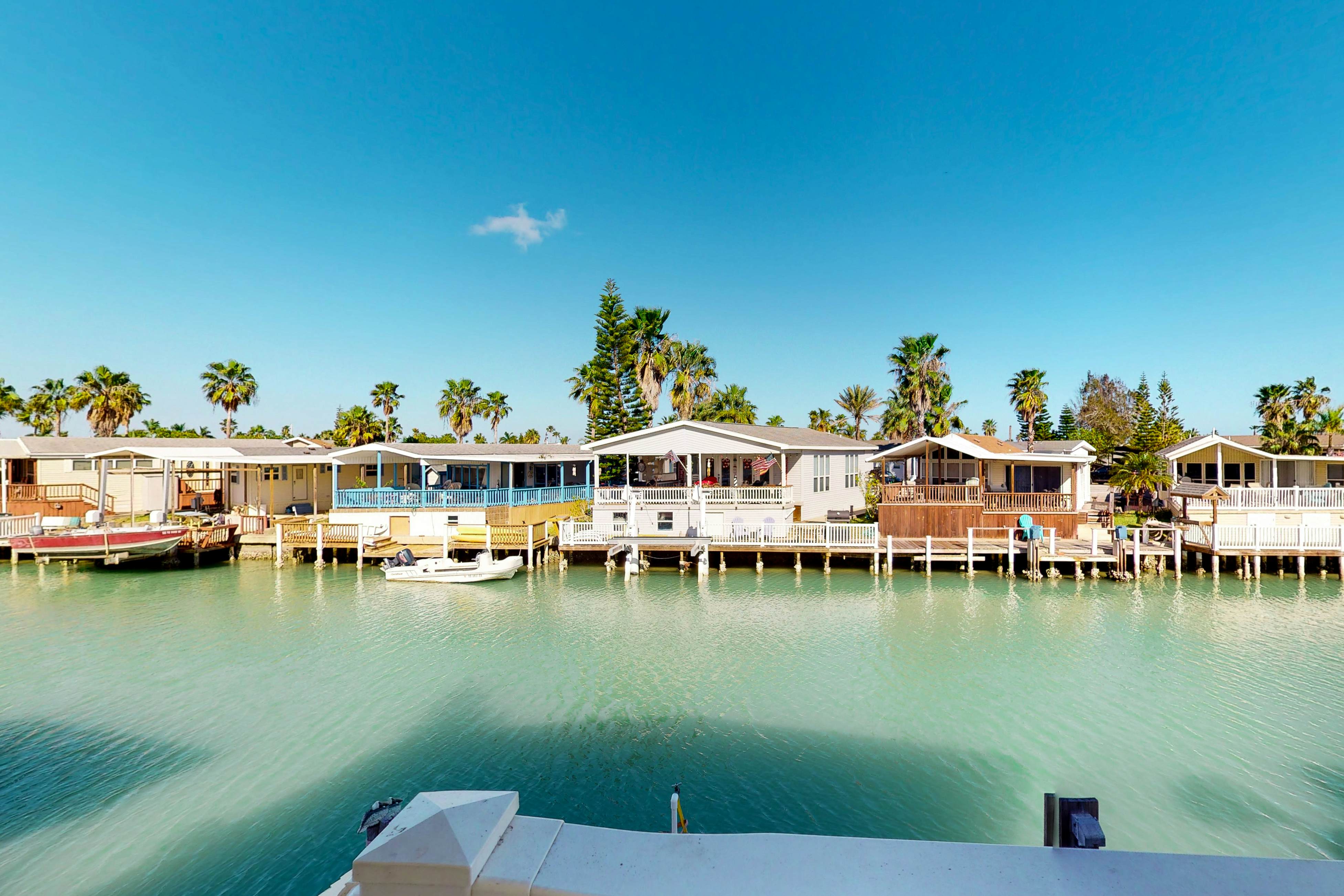 Long Island Village 831 Oyster