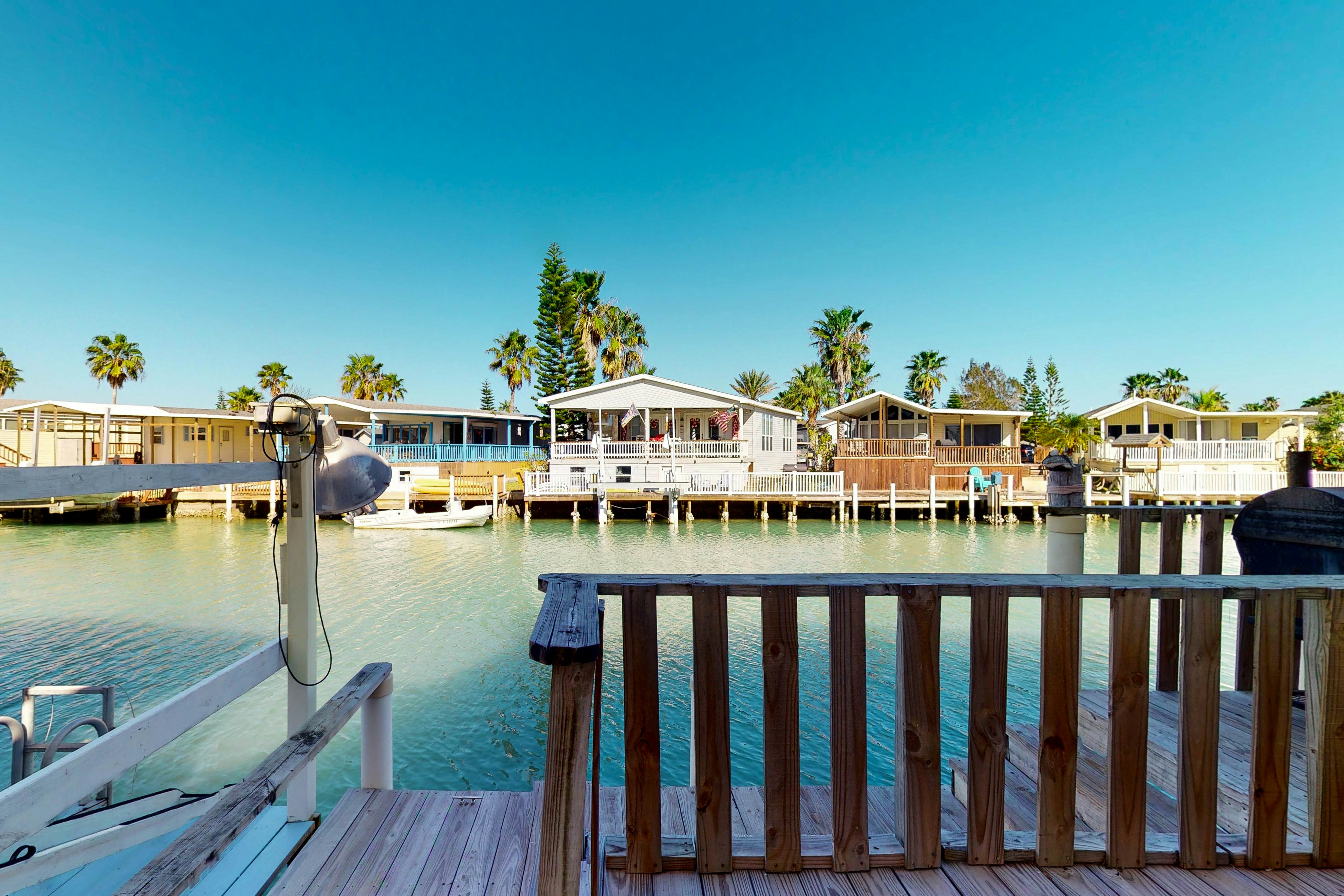 Long Island Village 831 Oyster