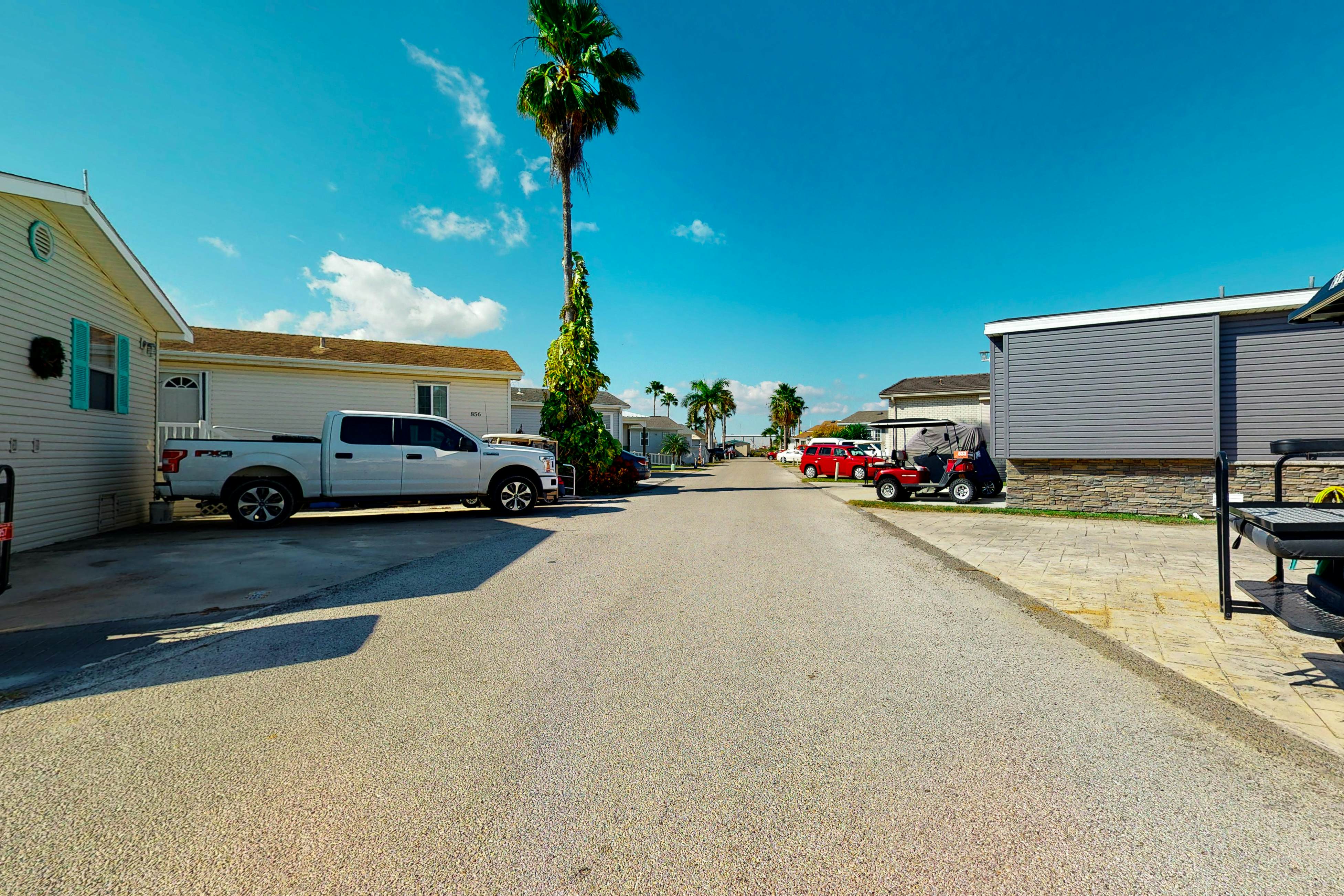 Long Island Village 831 Oyster