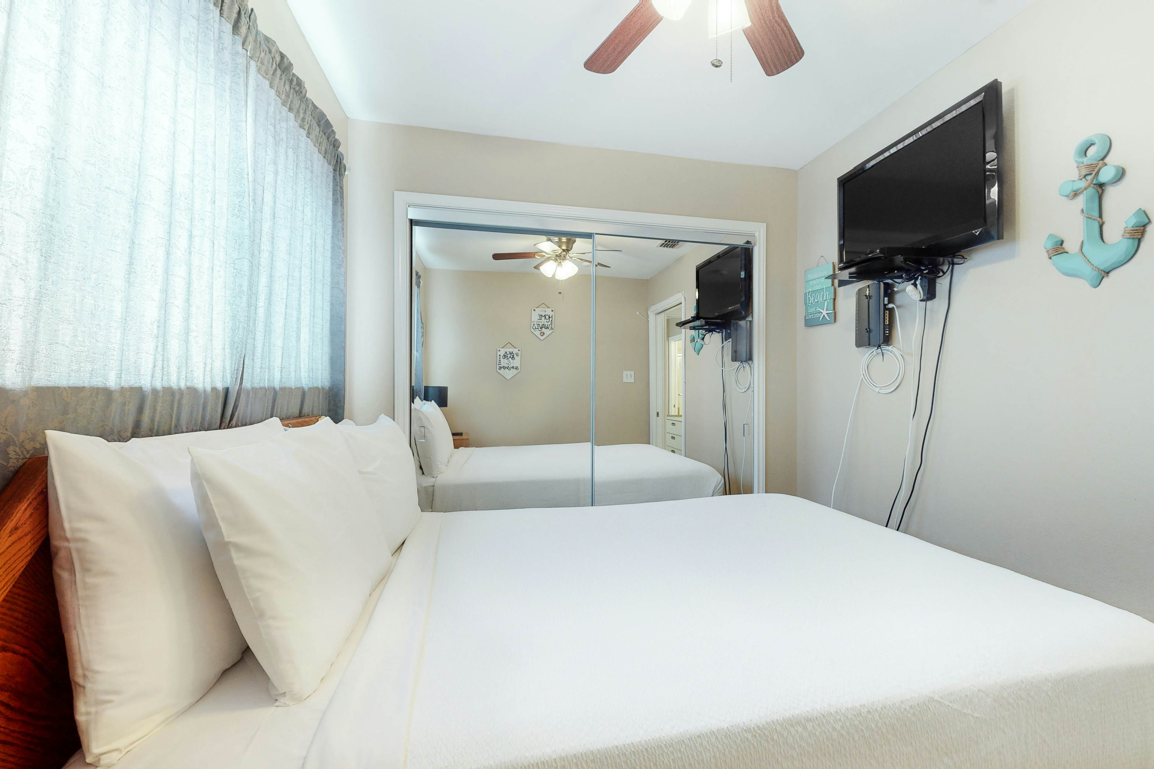 Long Island Village 831 Oyster