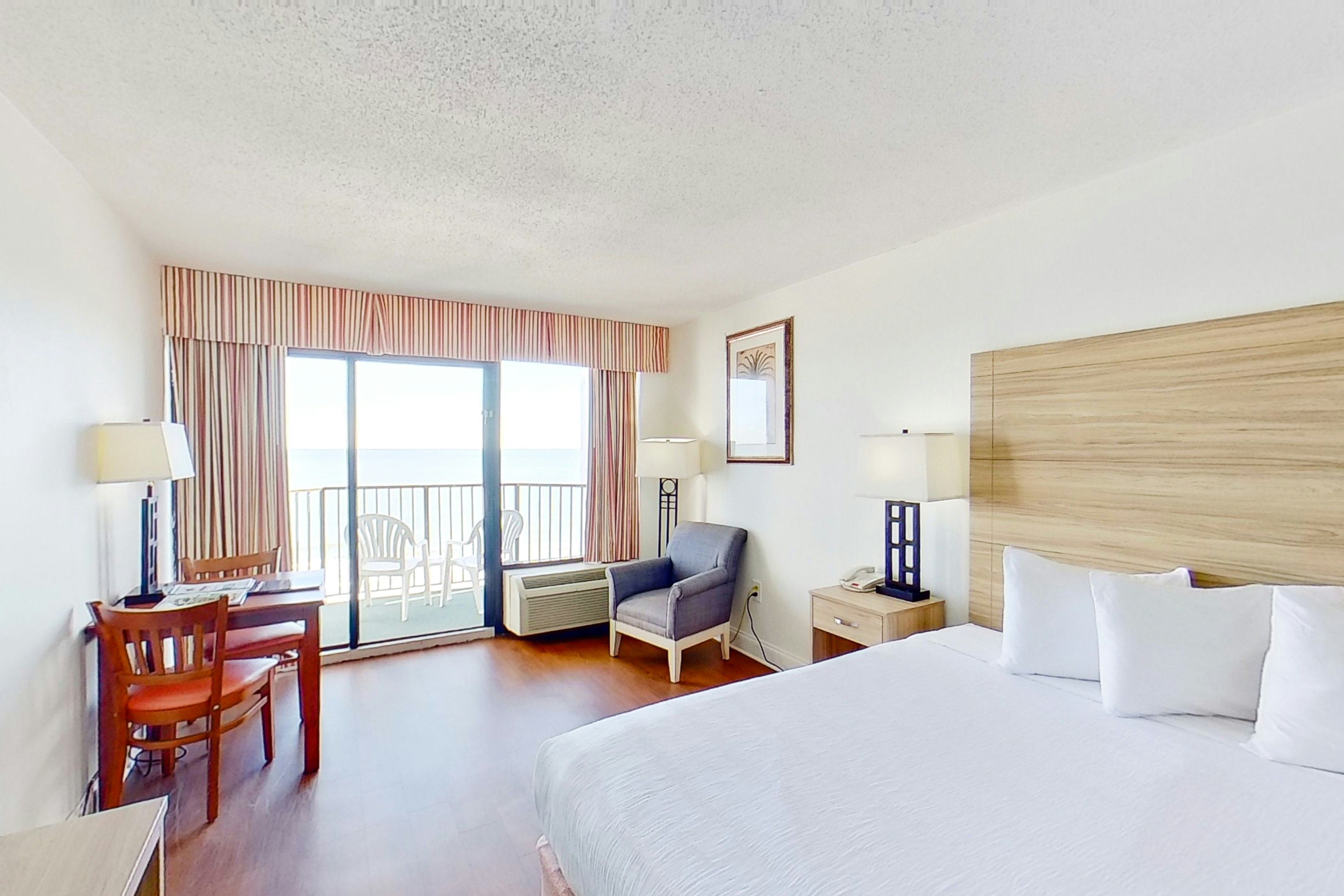 Ocean Park Resort 0820