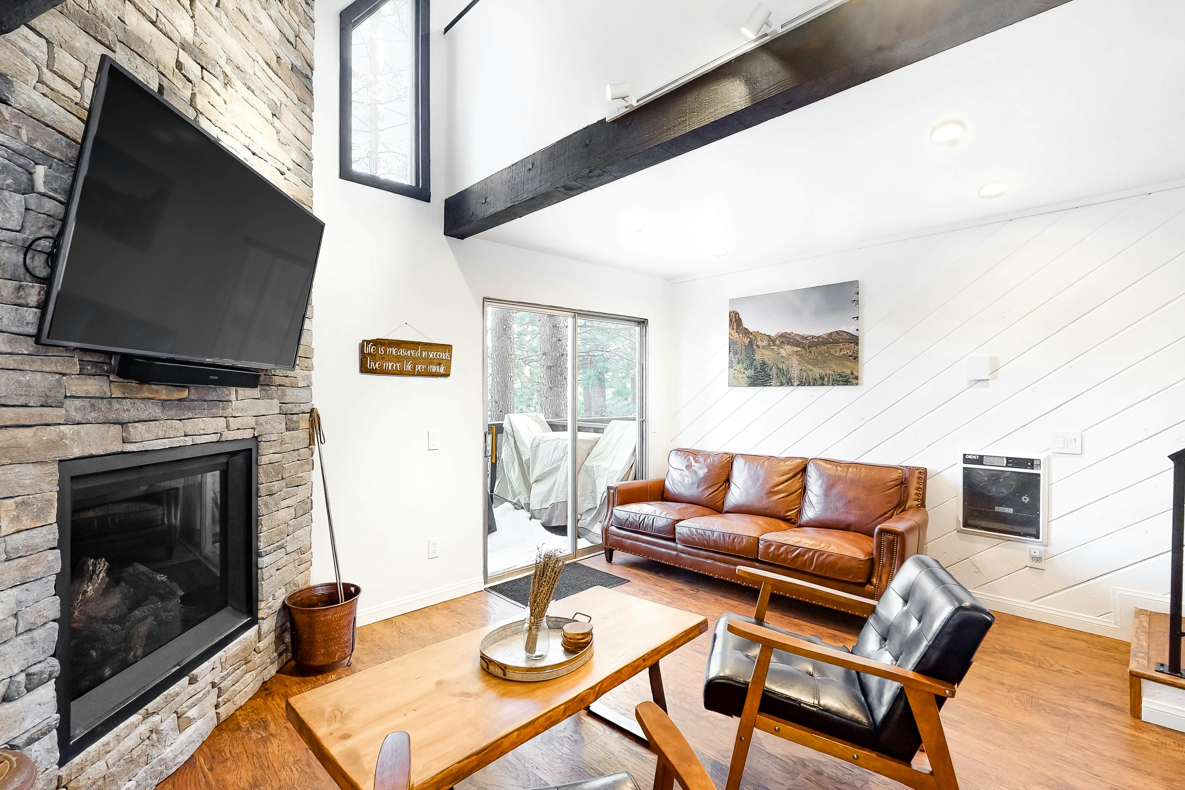 Mammoth Lakes Vacation Rentals, Cabin Rentals, Condo Rentals Vacasa