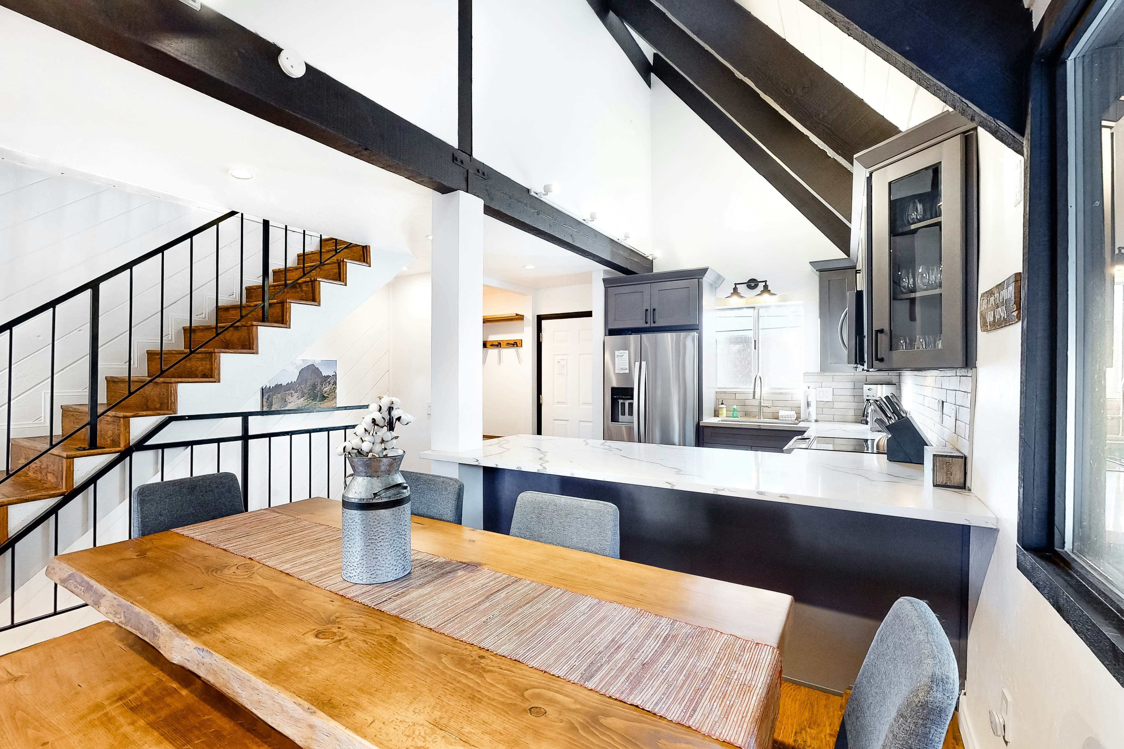 Mammoth View Villas 46