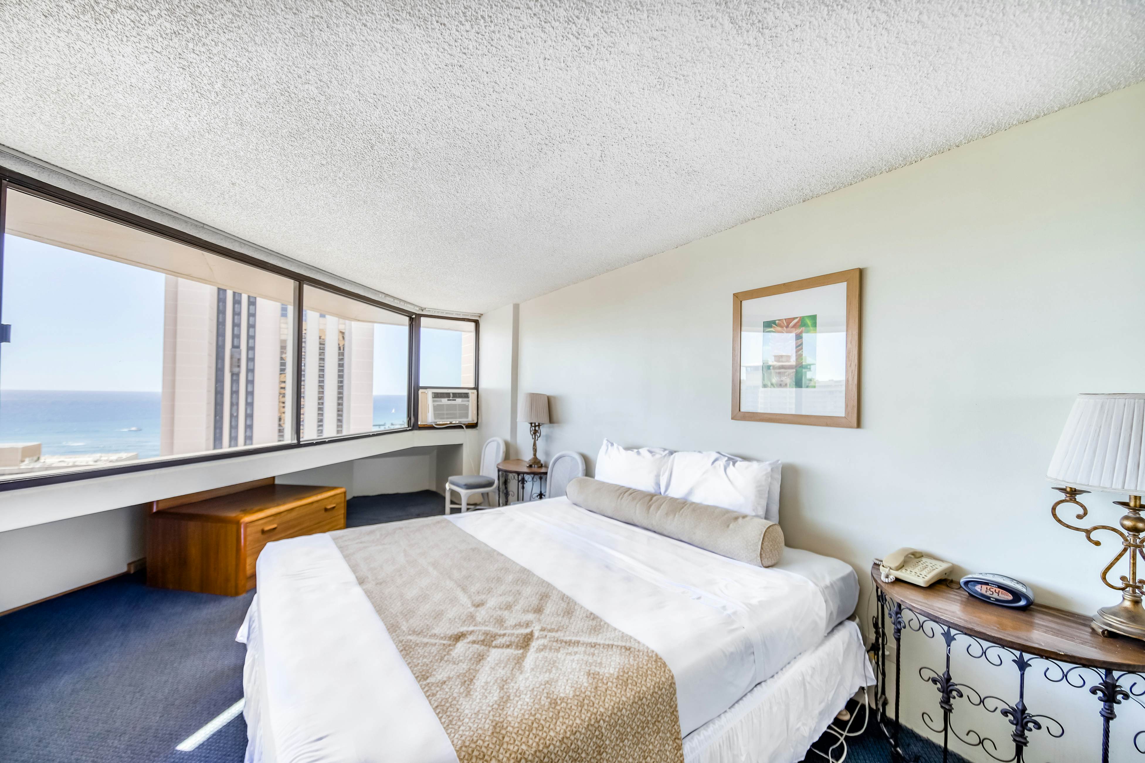 Waikiki Condo Rentals, Vacation Rentals, Beach Rentals Vacasa