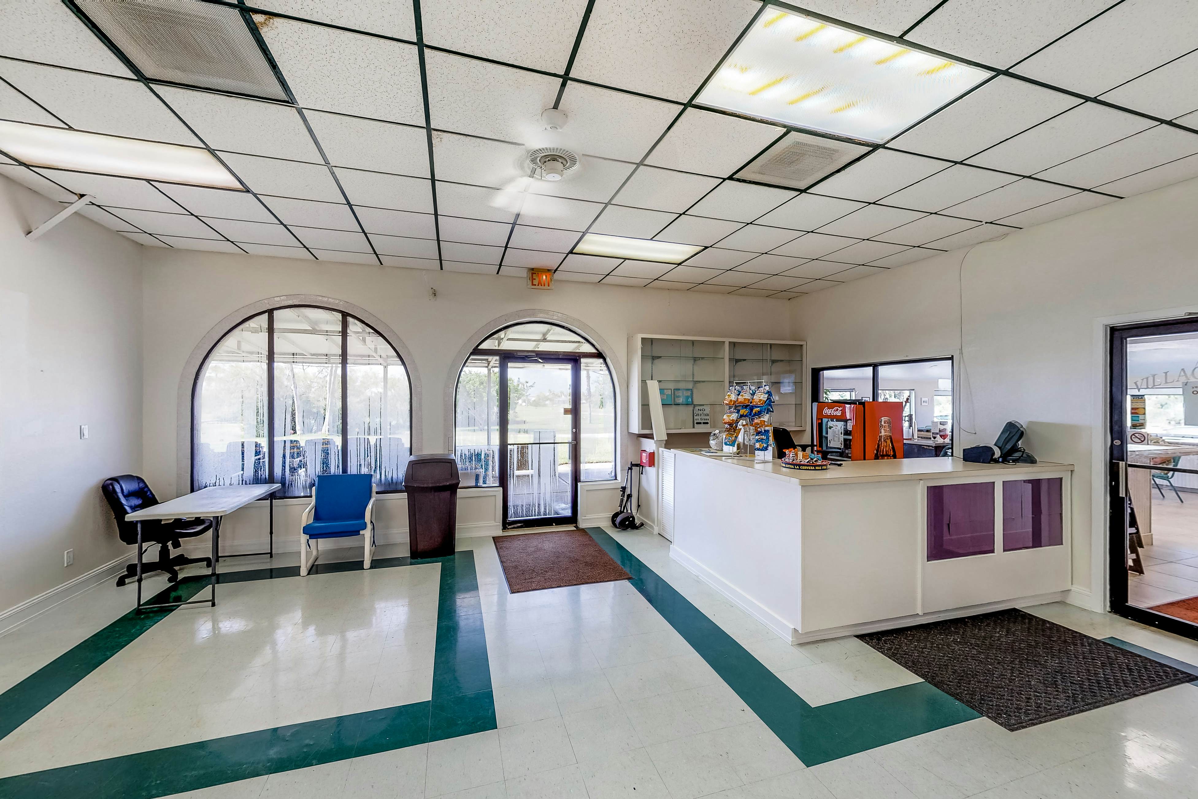 Long Island Village 638 Sand Dollar