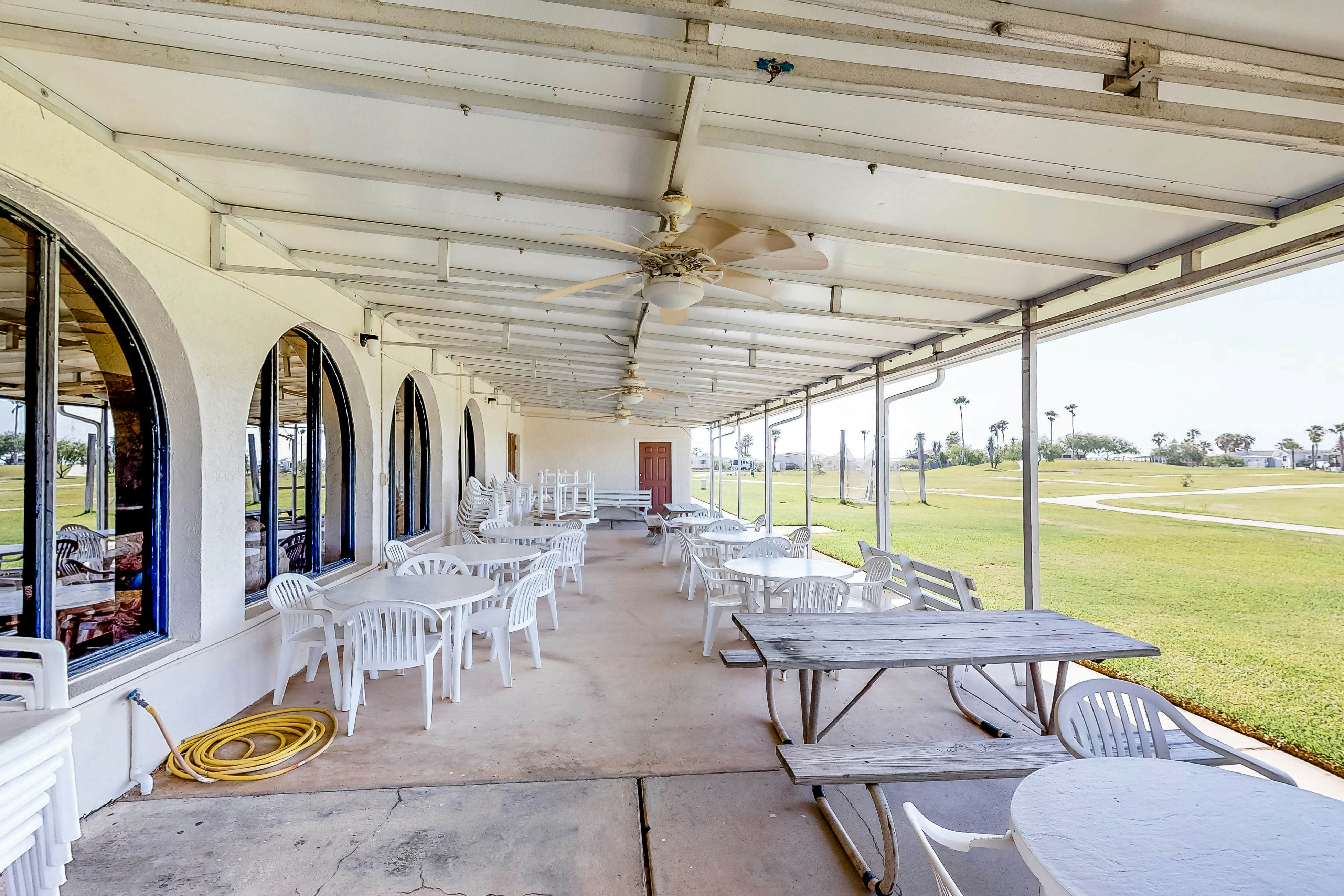 Long Island Village 638 Sand Dollar