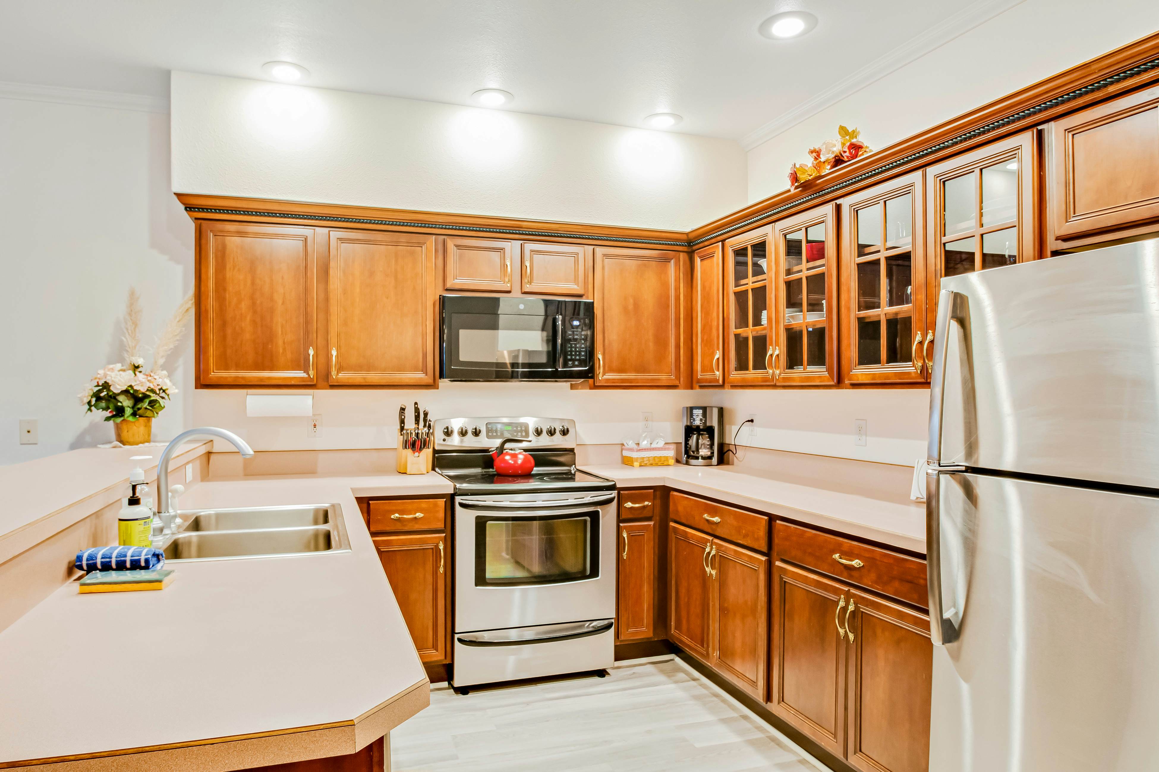 The Charleston at the Judith Ann Inn 