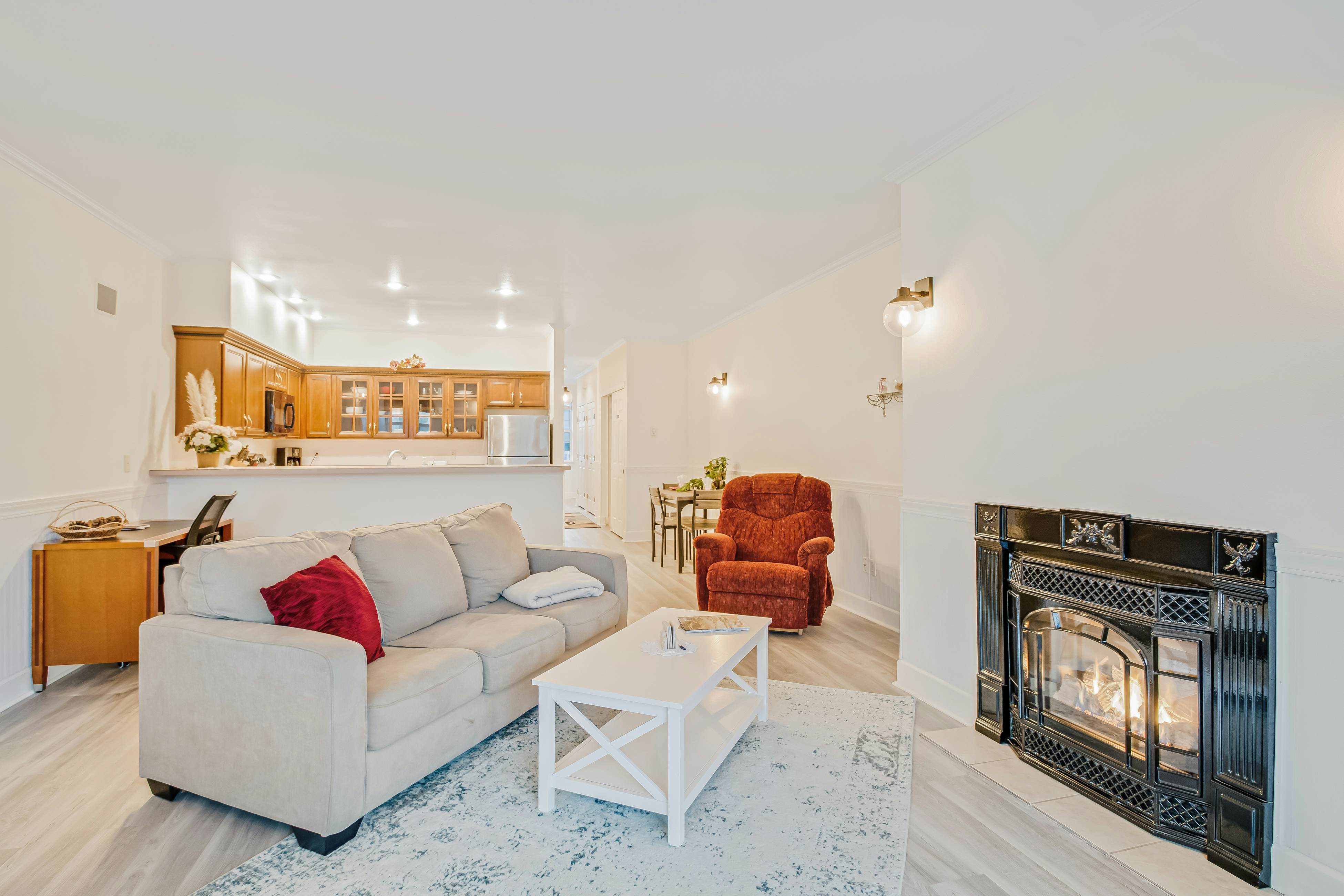 The Charleston at the Judith Ann Inn 