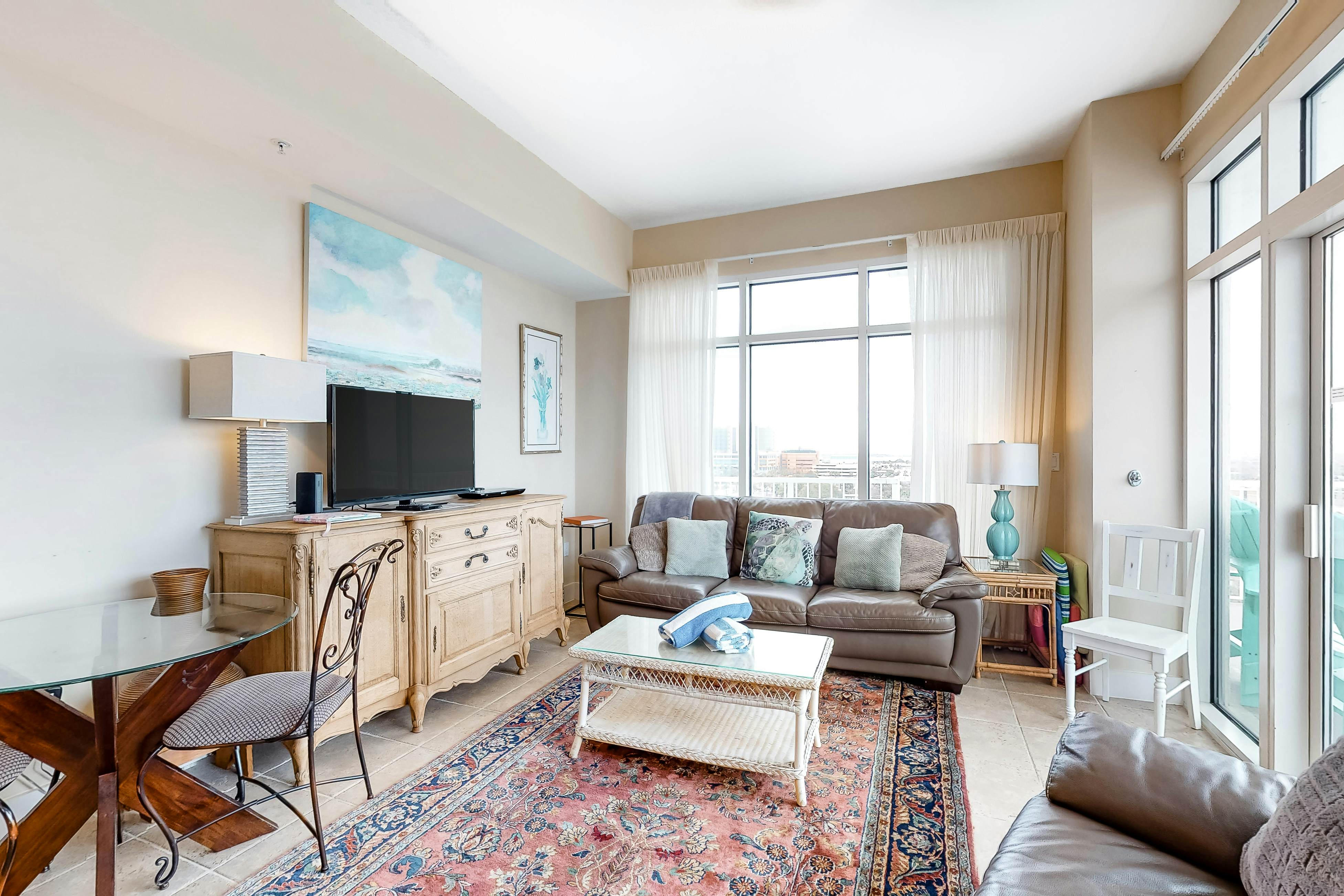 Emerald by the Sea #806