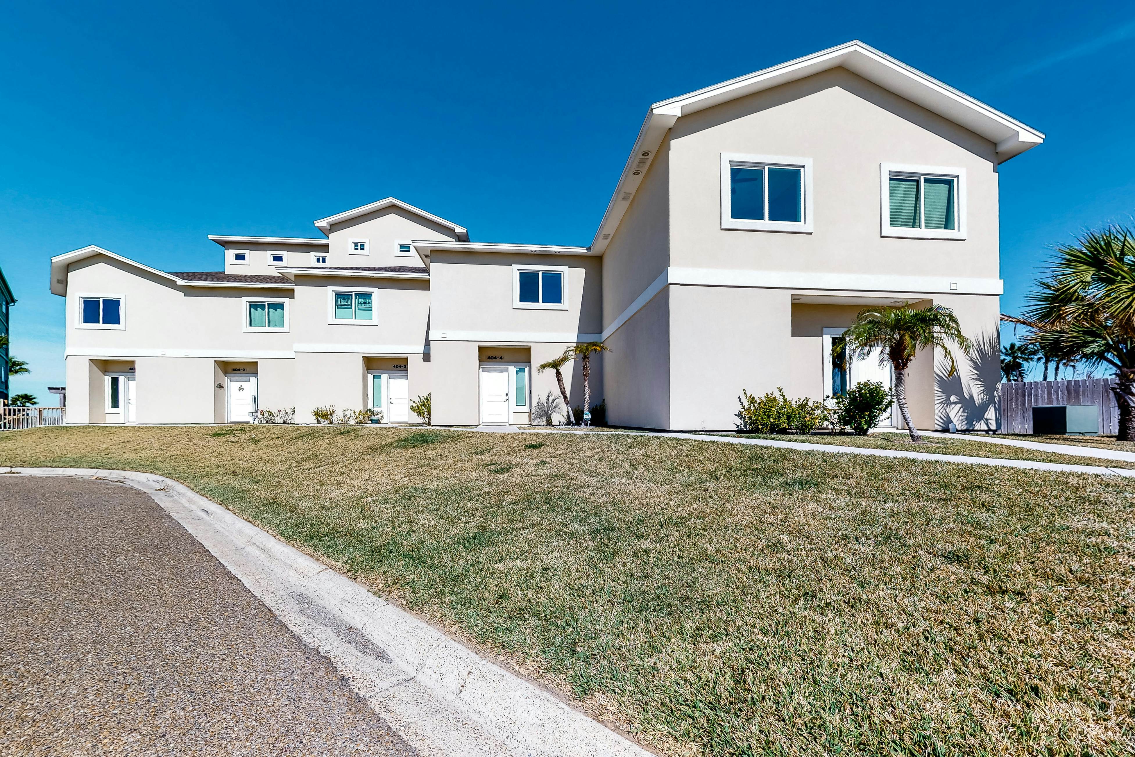 Puerto Del Sol Condos Bayview Paradise at Tarnava 3 3 BD Port