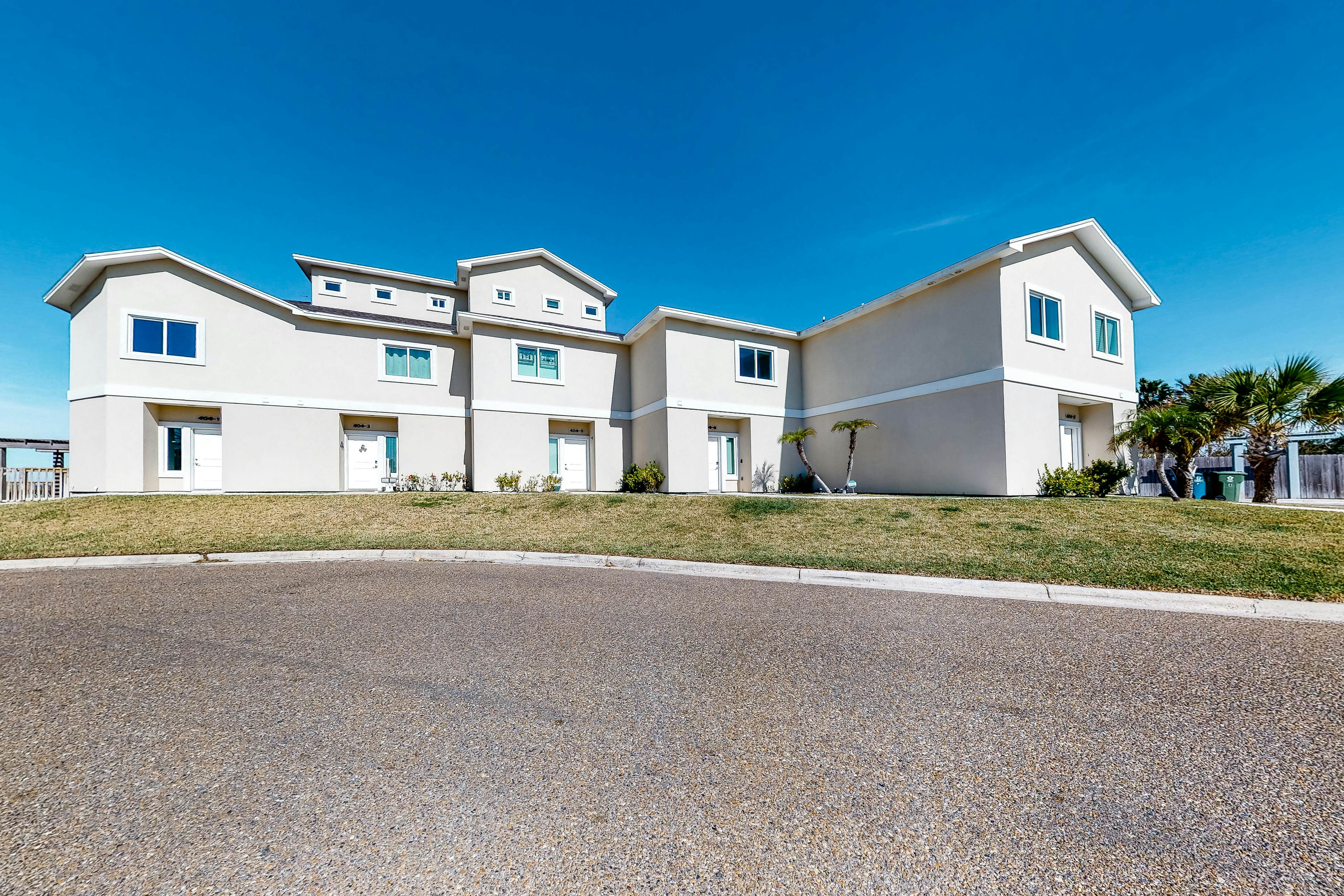 Puerto Del Sol Condos Bayview Paradise at Tarnava 3 3 BD Port