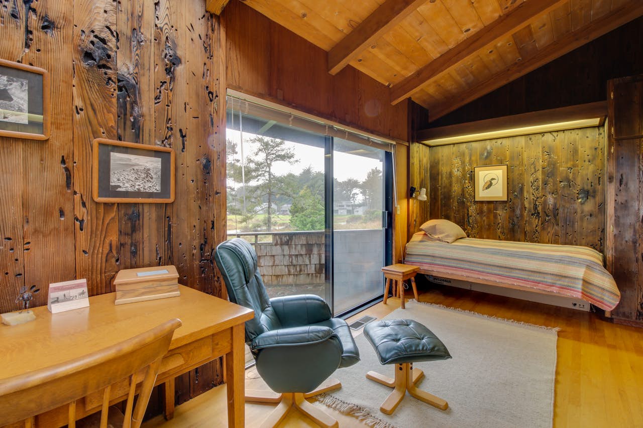 Meyer Getaway 3 BD Vacation Rental in Sea Ranch, CA Vacasa