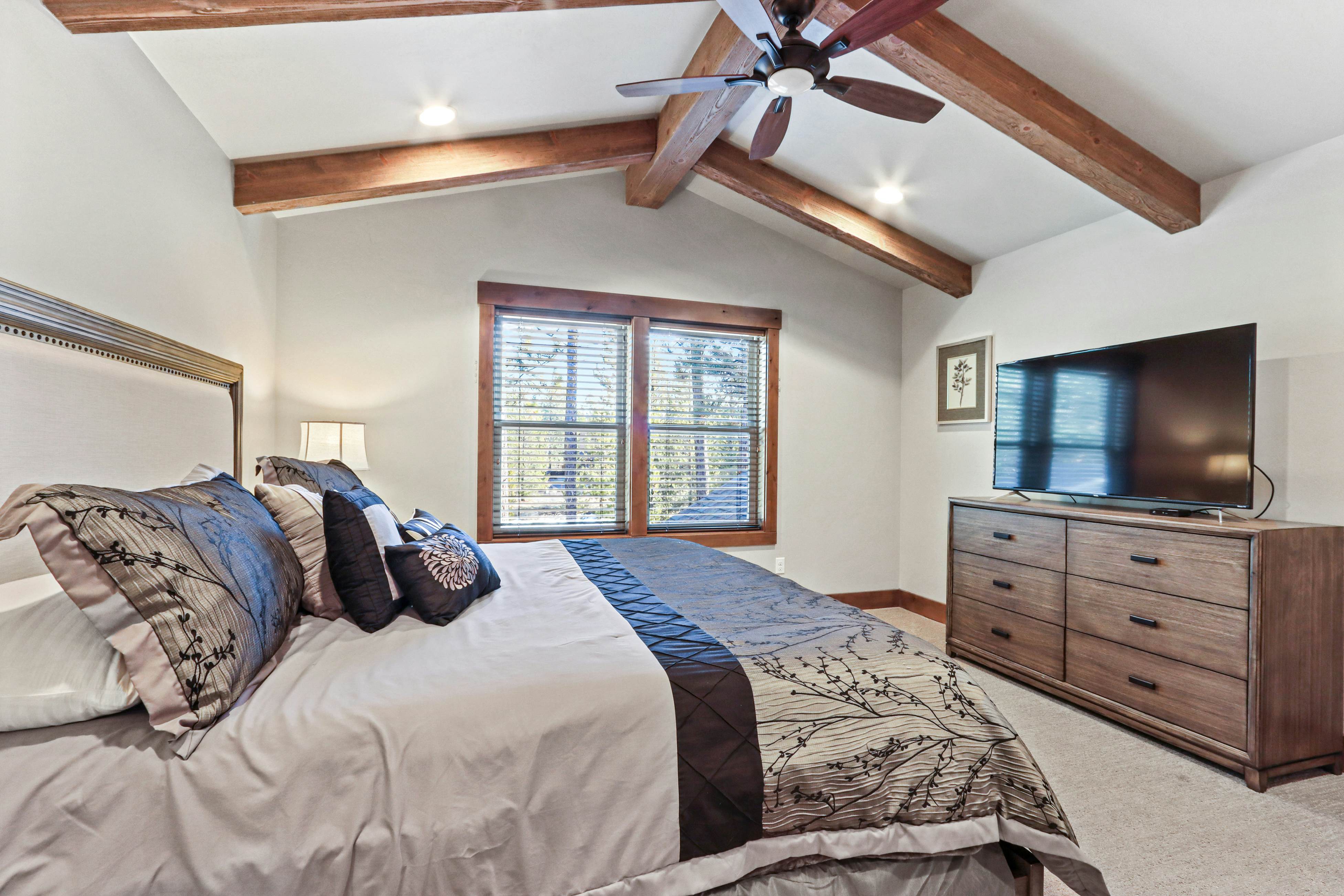 Caldera Luxury Lodge