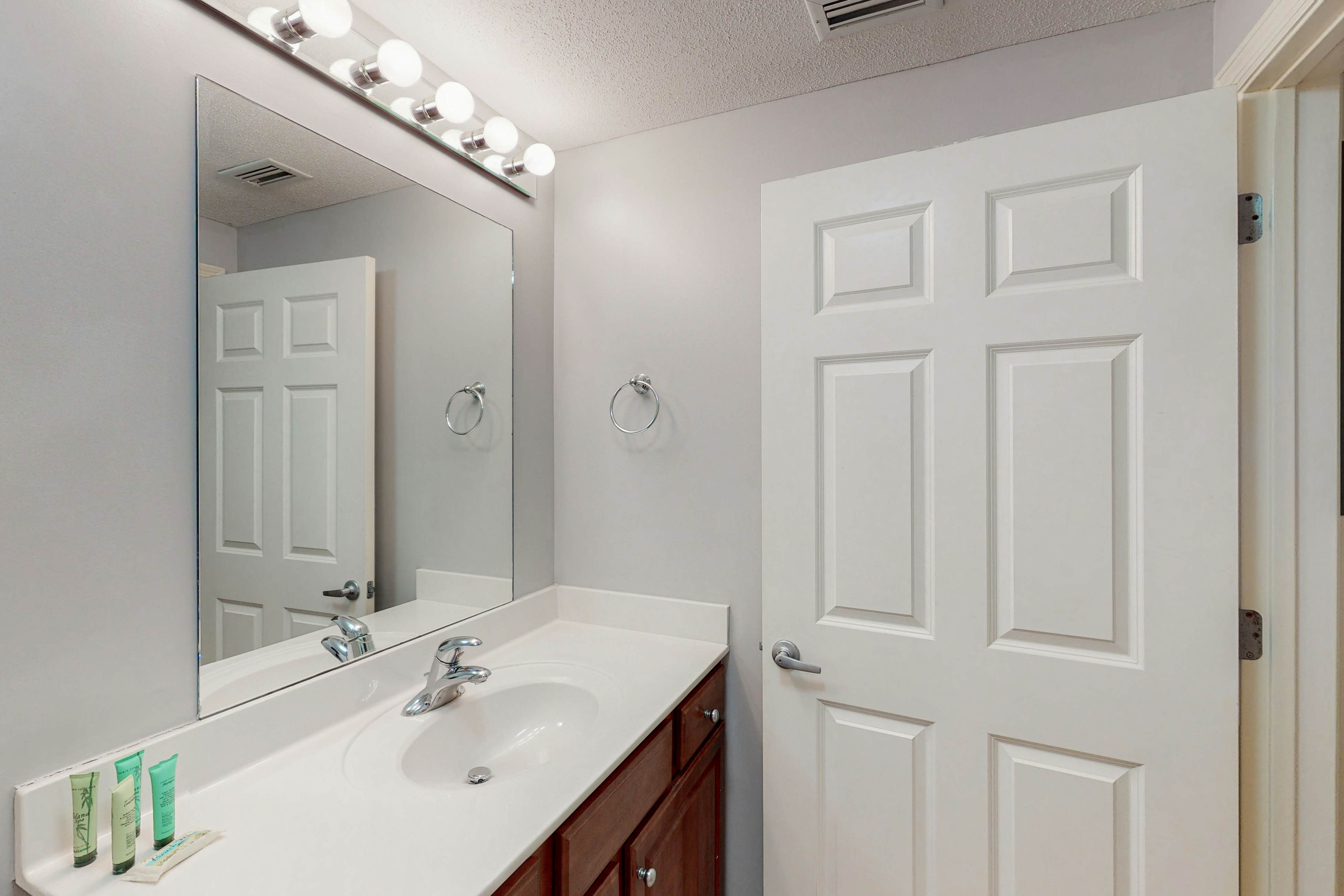 Seychelles Beach Resort 0702