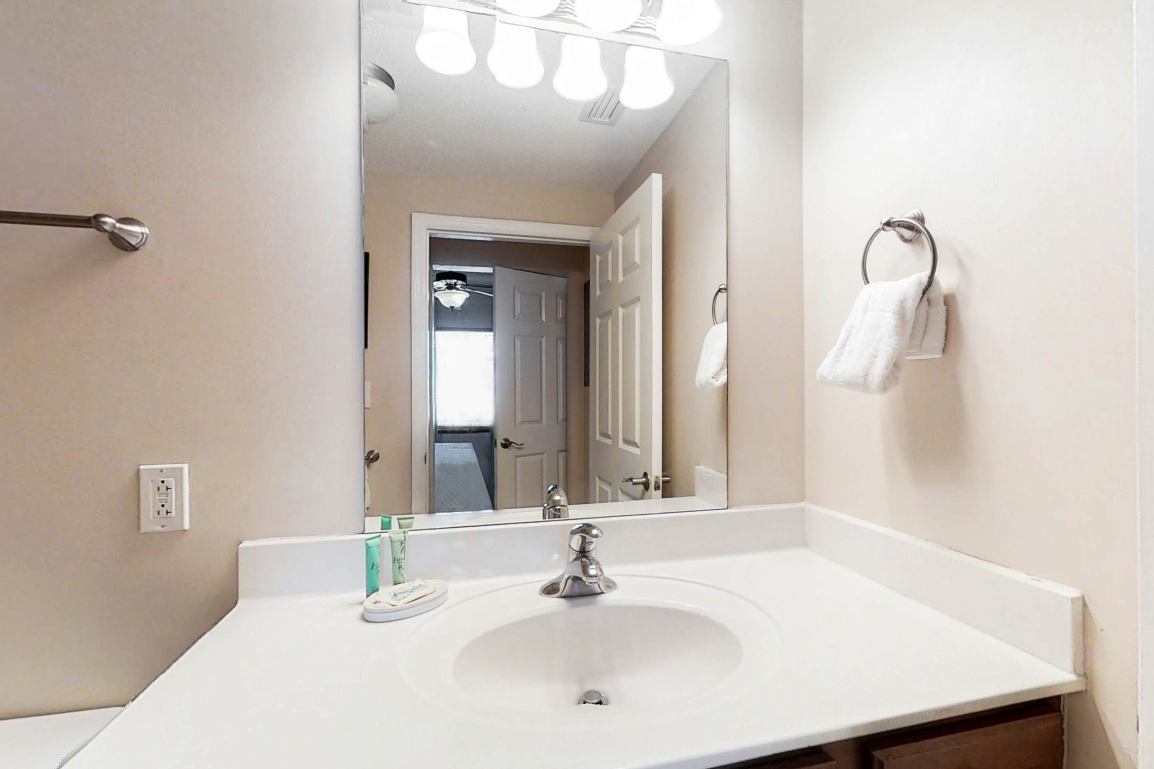 Seychelles Beach Resort 0504