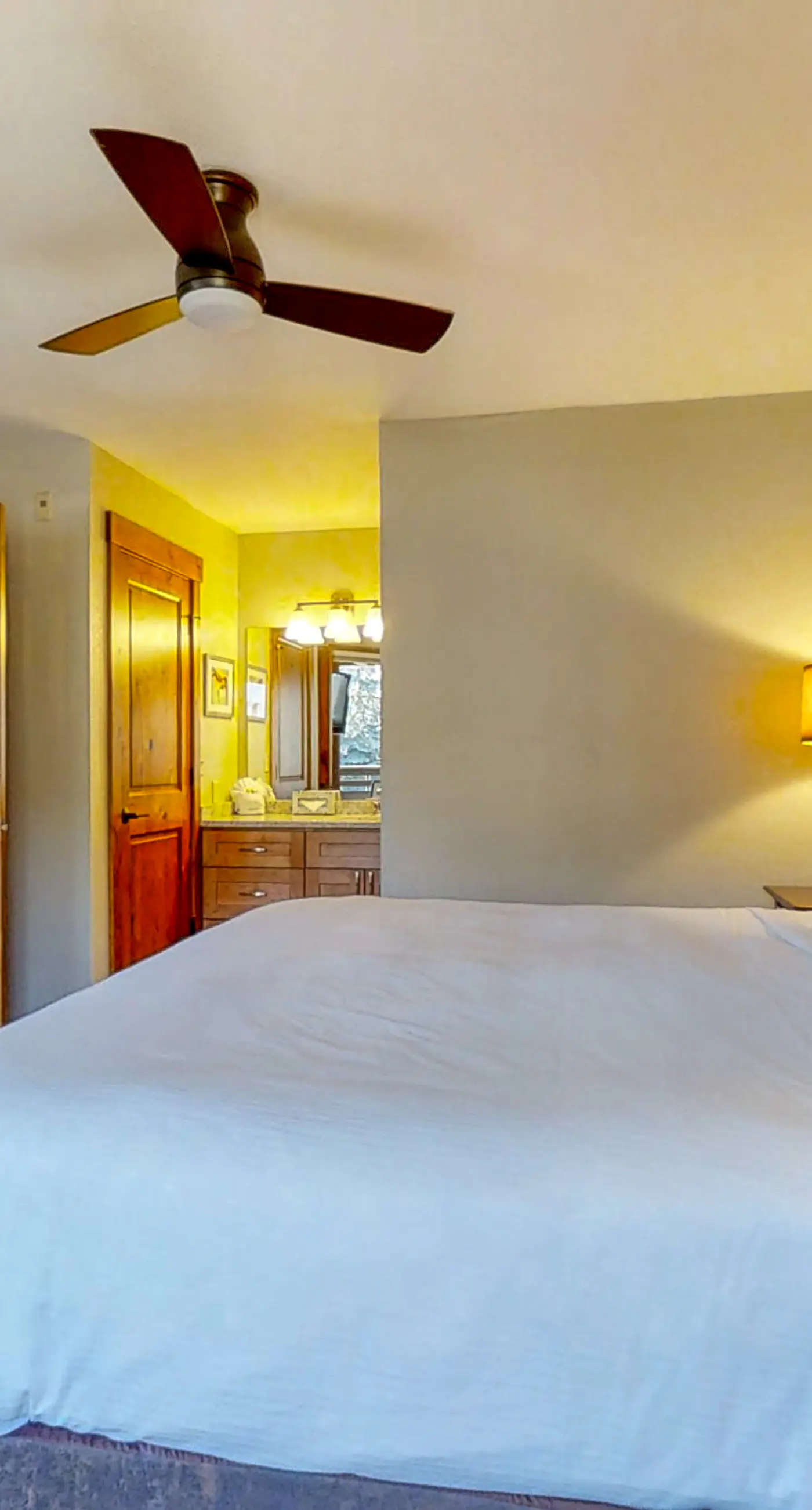 Lodge at Steamboat B305