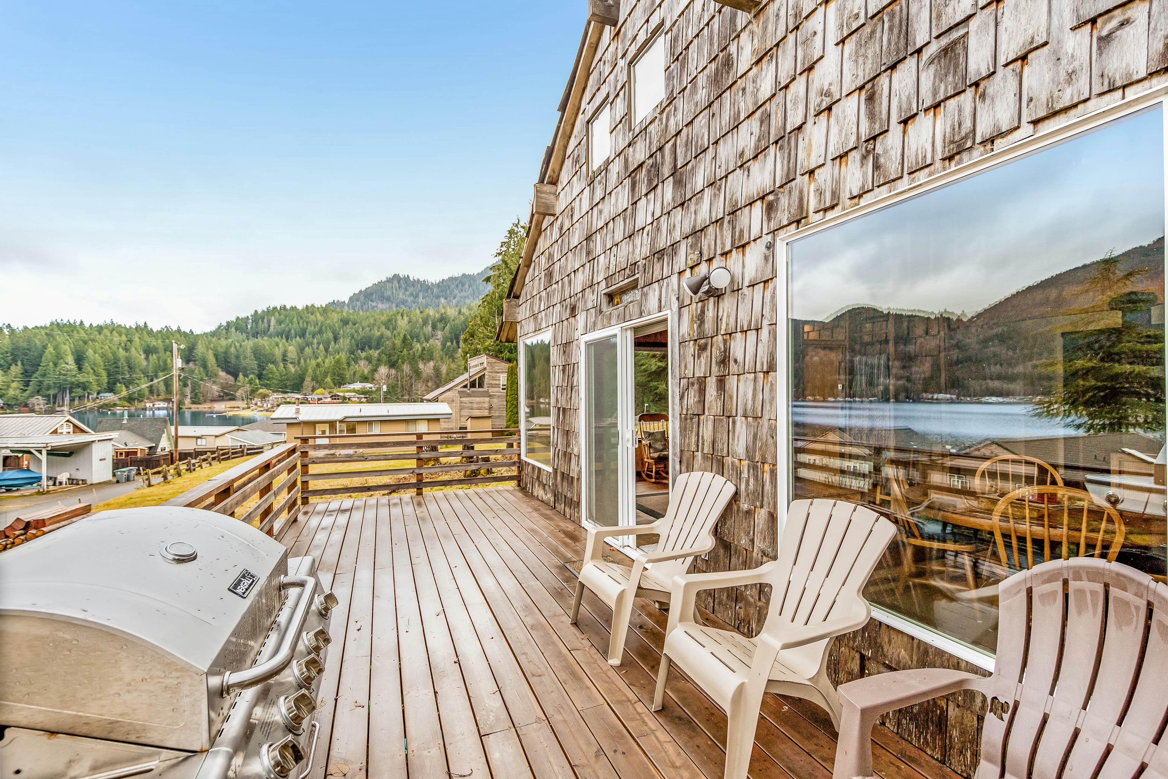 Lake Sutherland 1 BD Port Angeles, WA Vacation Rental Vacasa