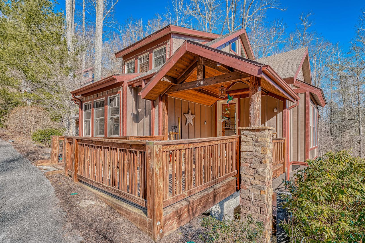 Hummingbird at Echota 4 BD Boone, NC Vacation Rental Vacasa