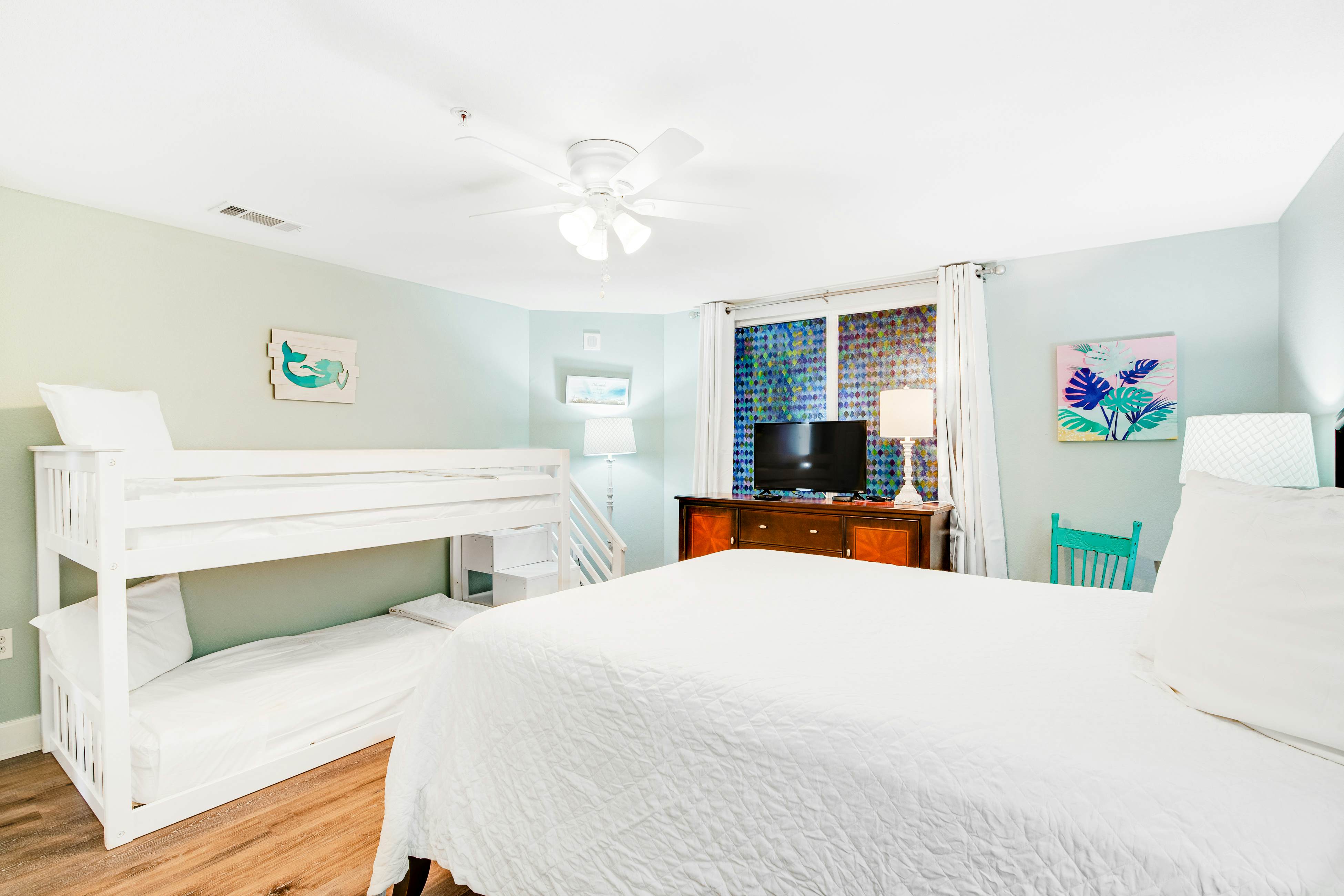 Tidewater Beach Resort 702