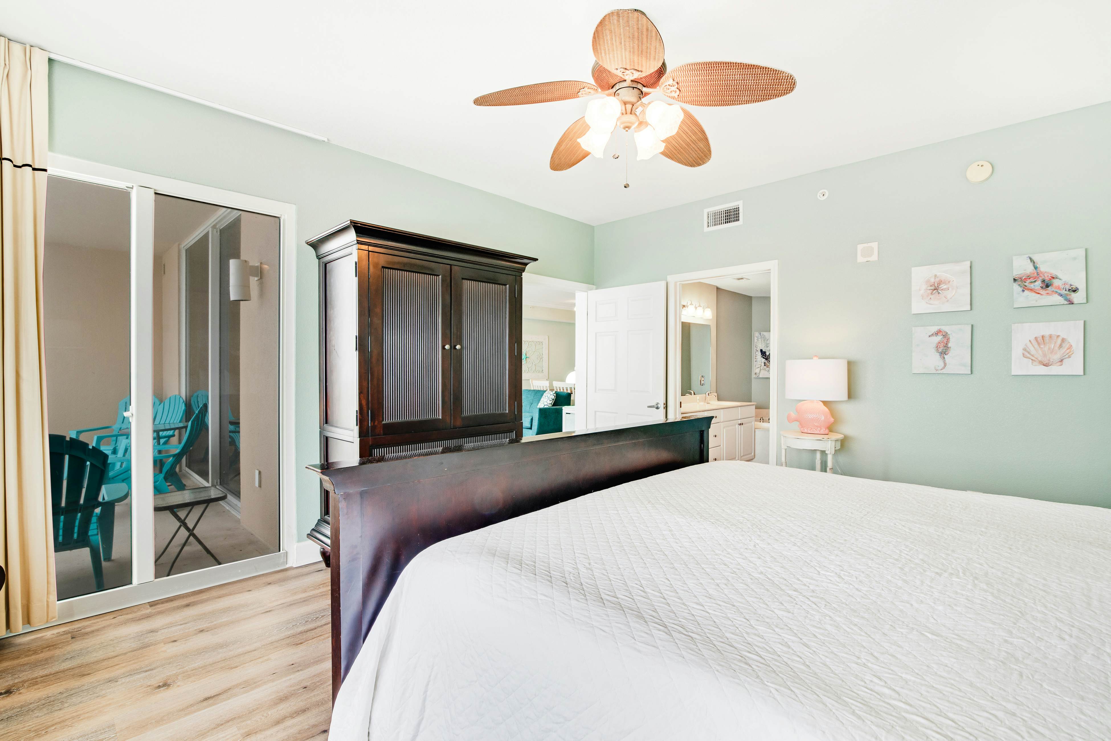 Tidewater Beach Resort 702