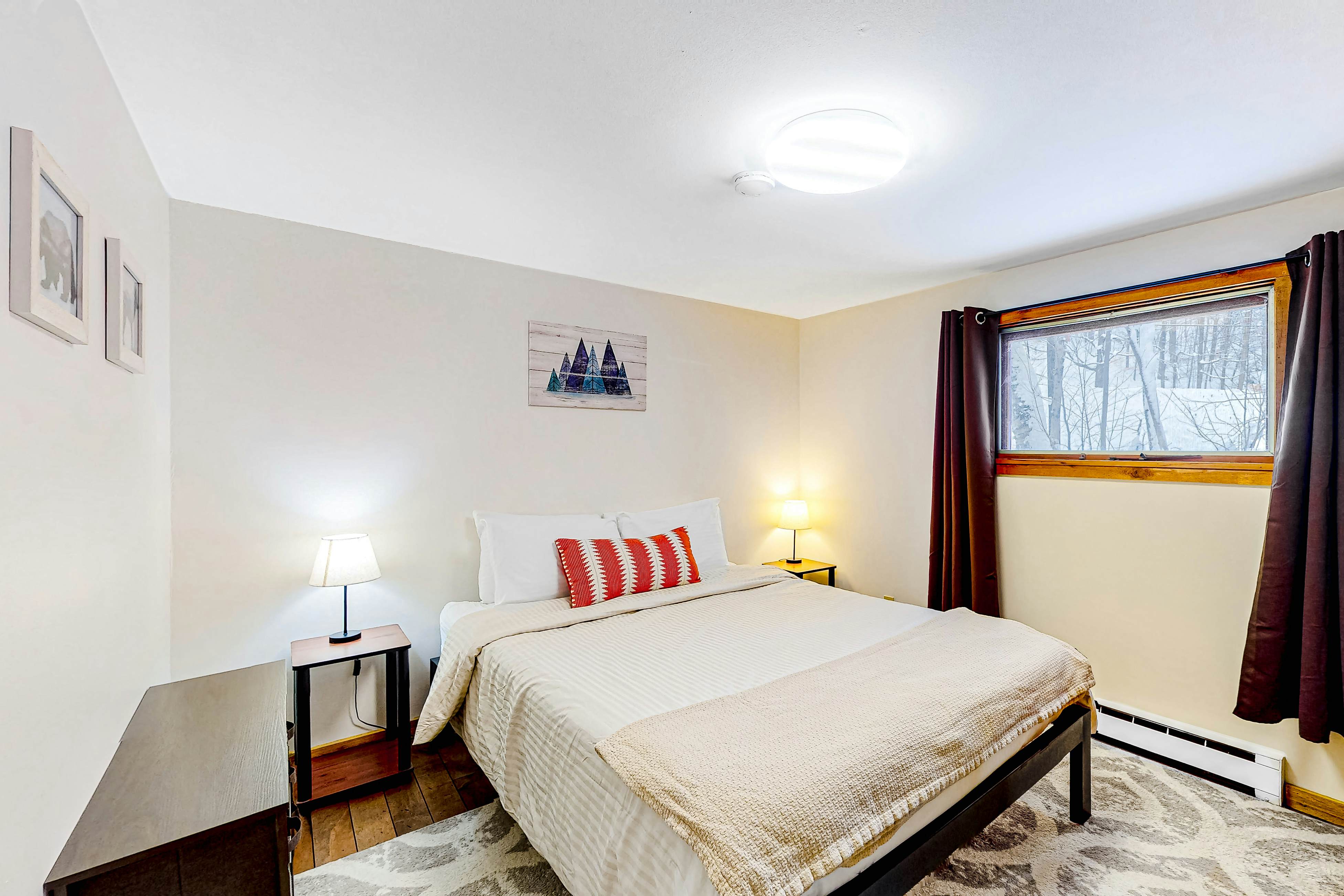 Sugarbush Retreat 3 BD Warren, VT Vacation Rental Vacasa