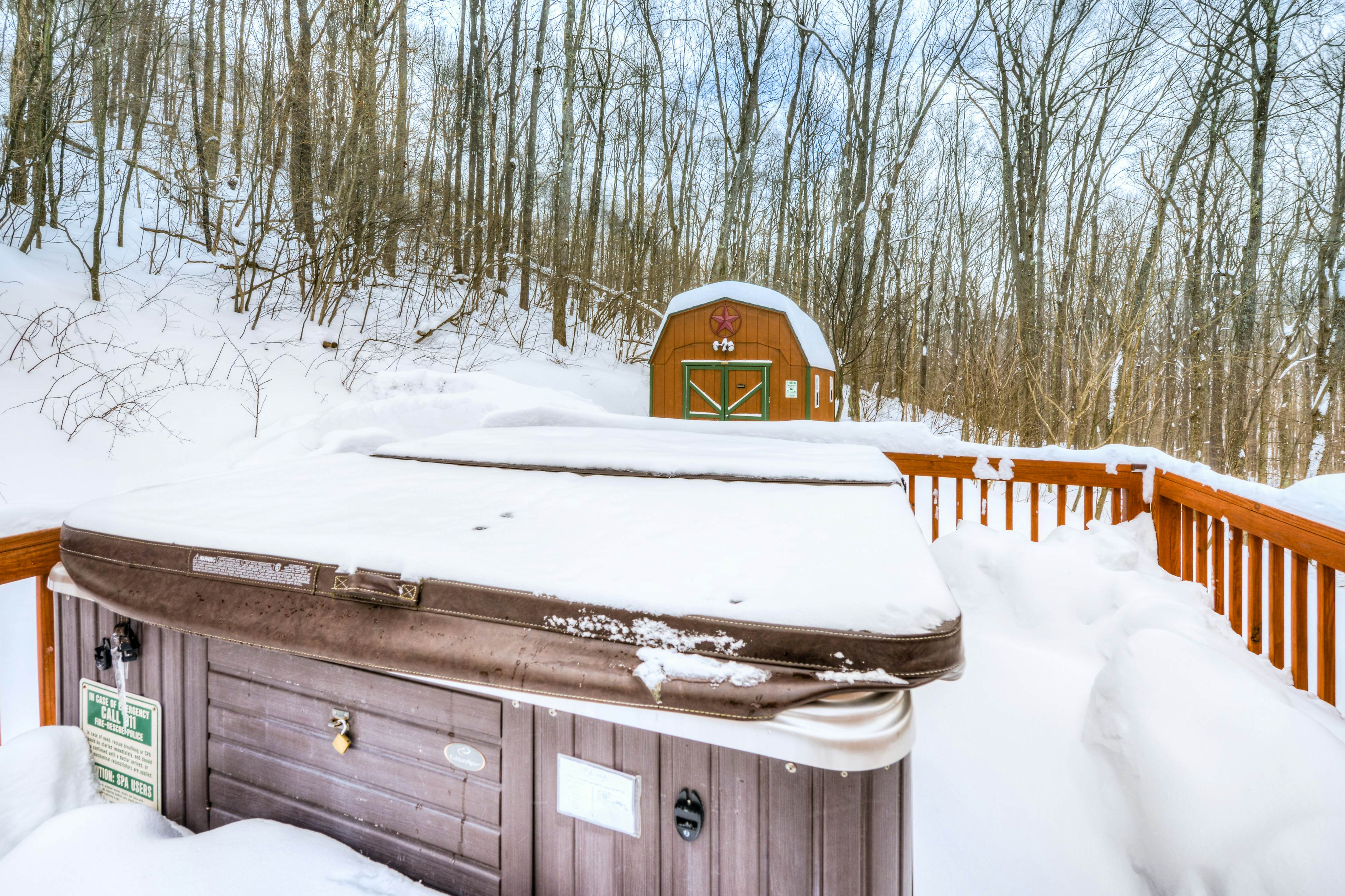 Hillside Hideaway 5 BD McHenry, MD Vacation Rental Vacasa