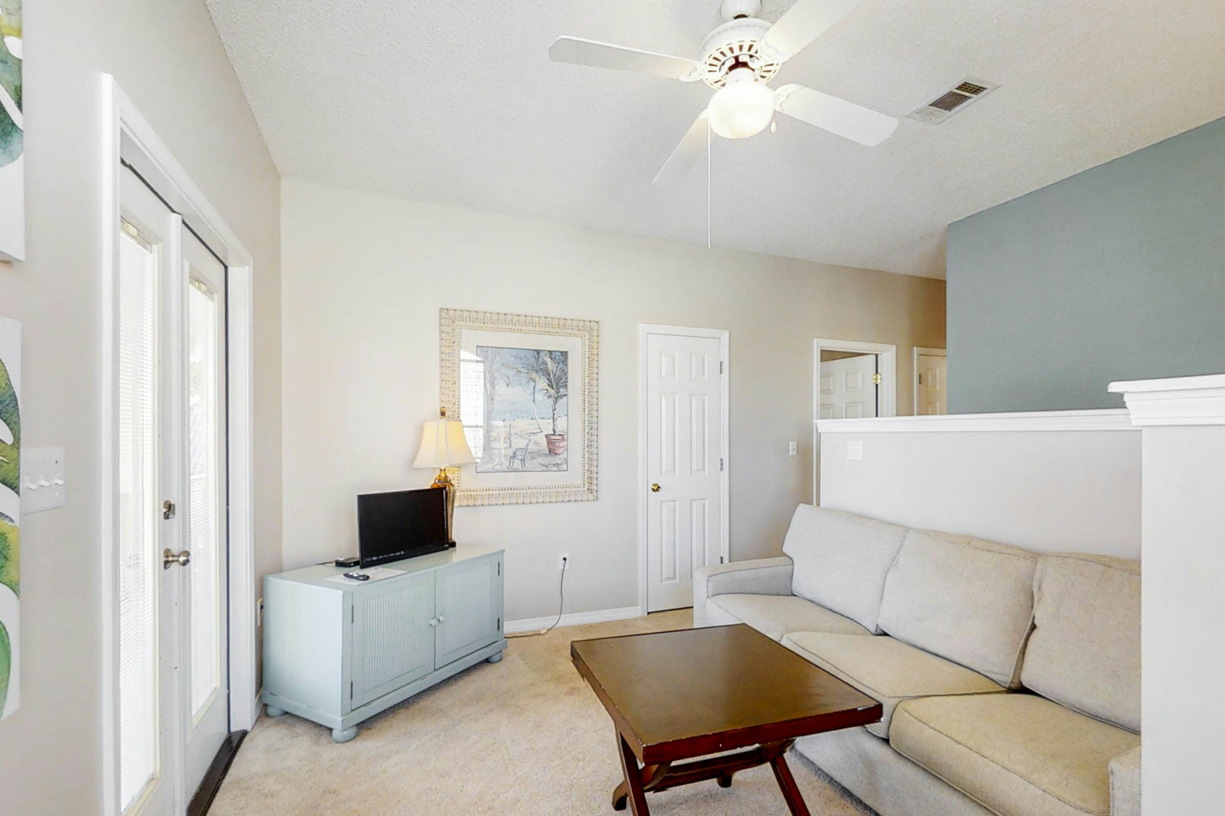 Emerald Shores Beach Peach 3 BD Miramar Beach, FL Vacation Rental