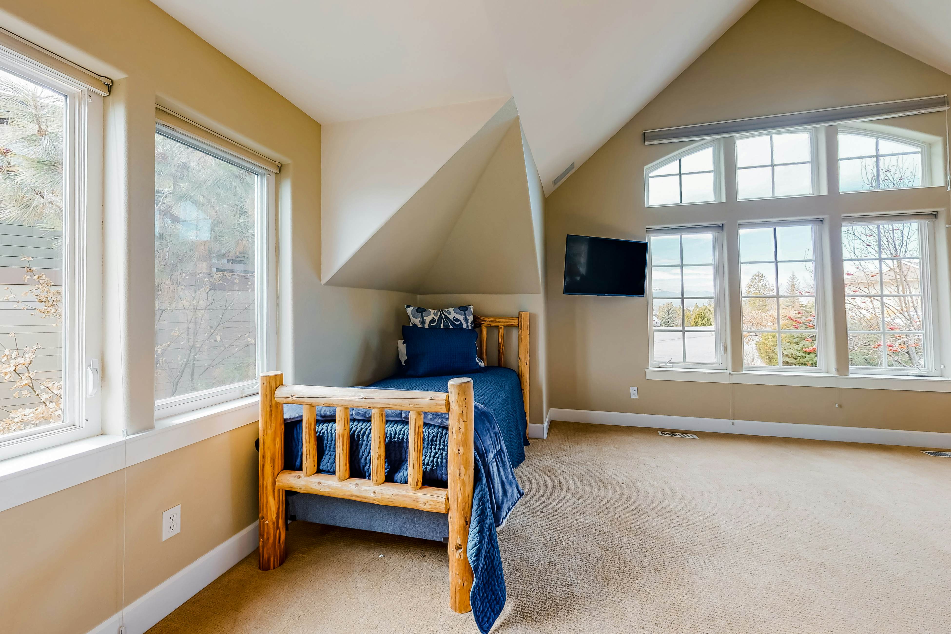 Whiskey Mountain Lookout