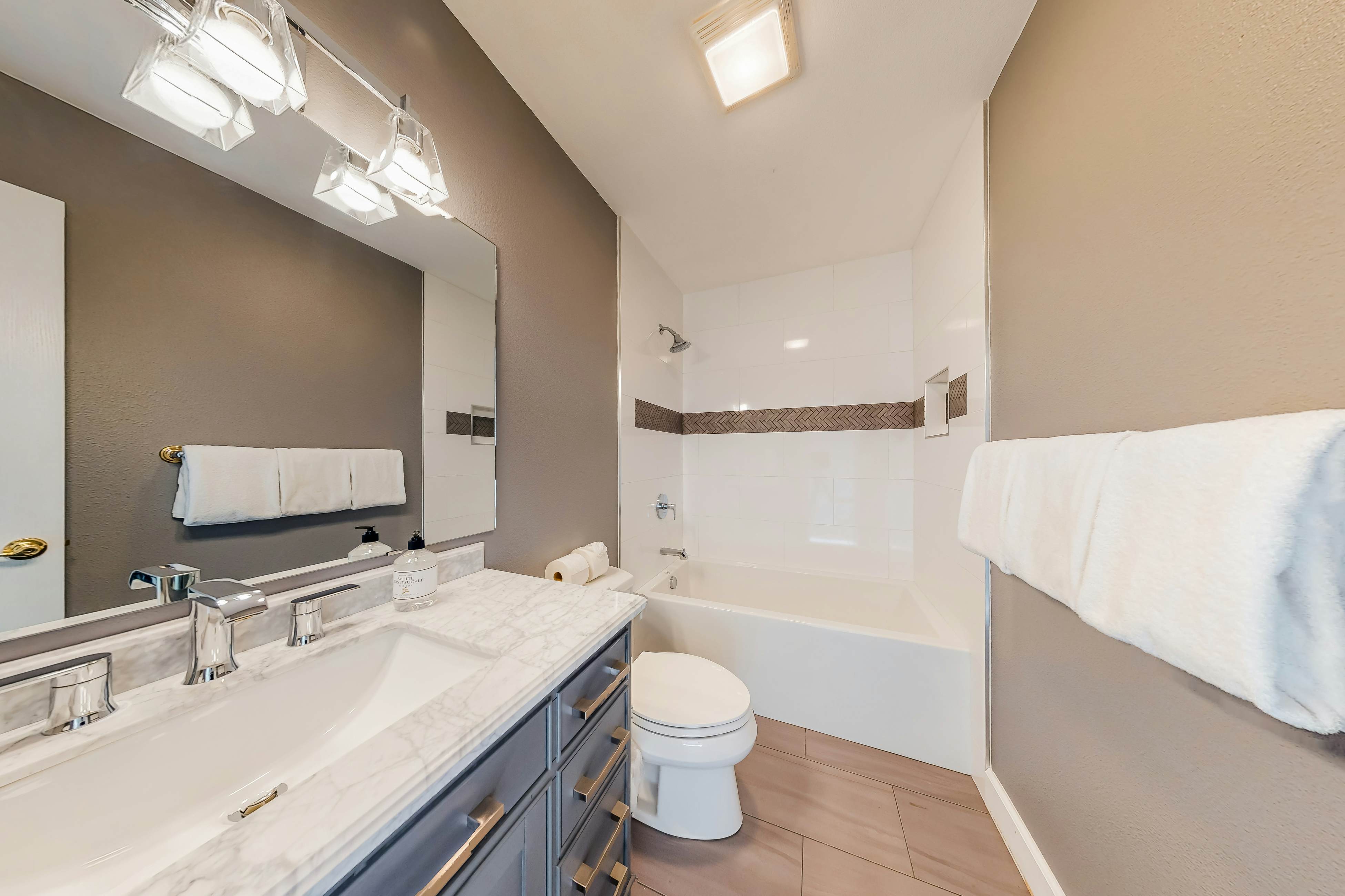 Whiskey Mountain Lookout