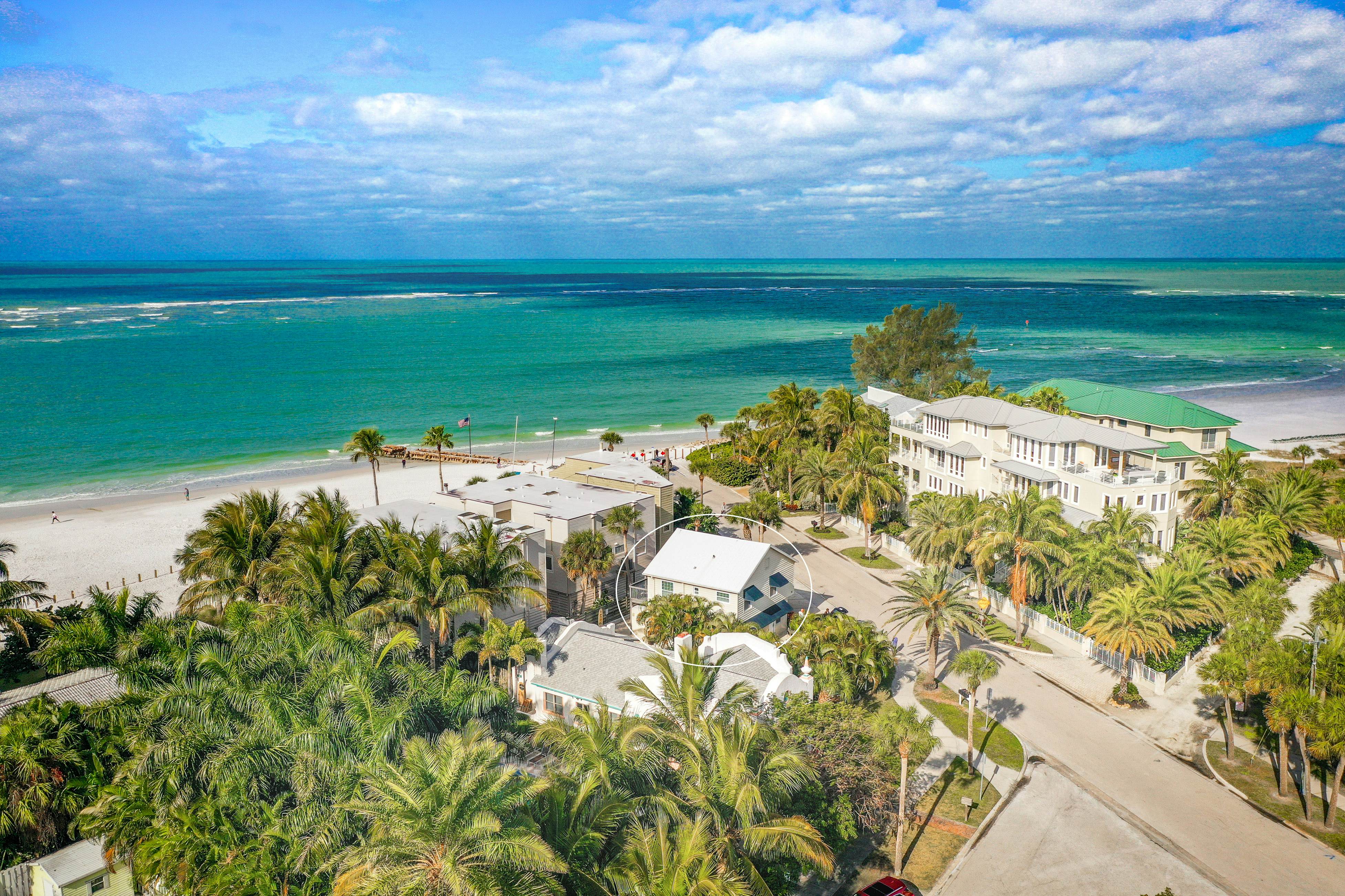Parrot Beach Cottages Suite 3 1 Bd Siesta Key Fl Vacation Rental