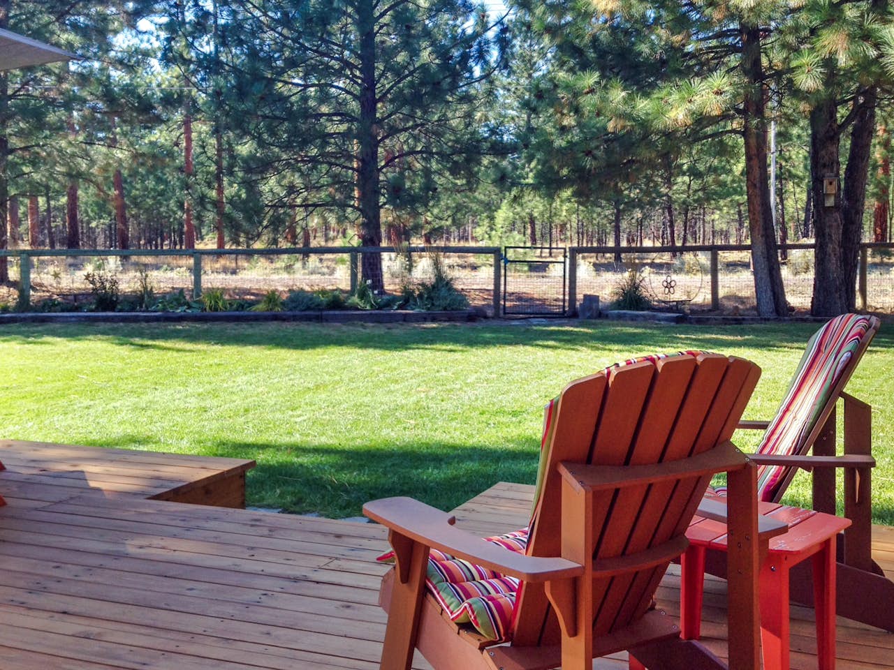 Sisters Tollgate Retreat with Hot Tub & WiFi 2 BD Vacation Rental in