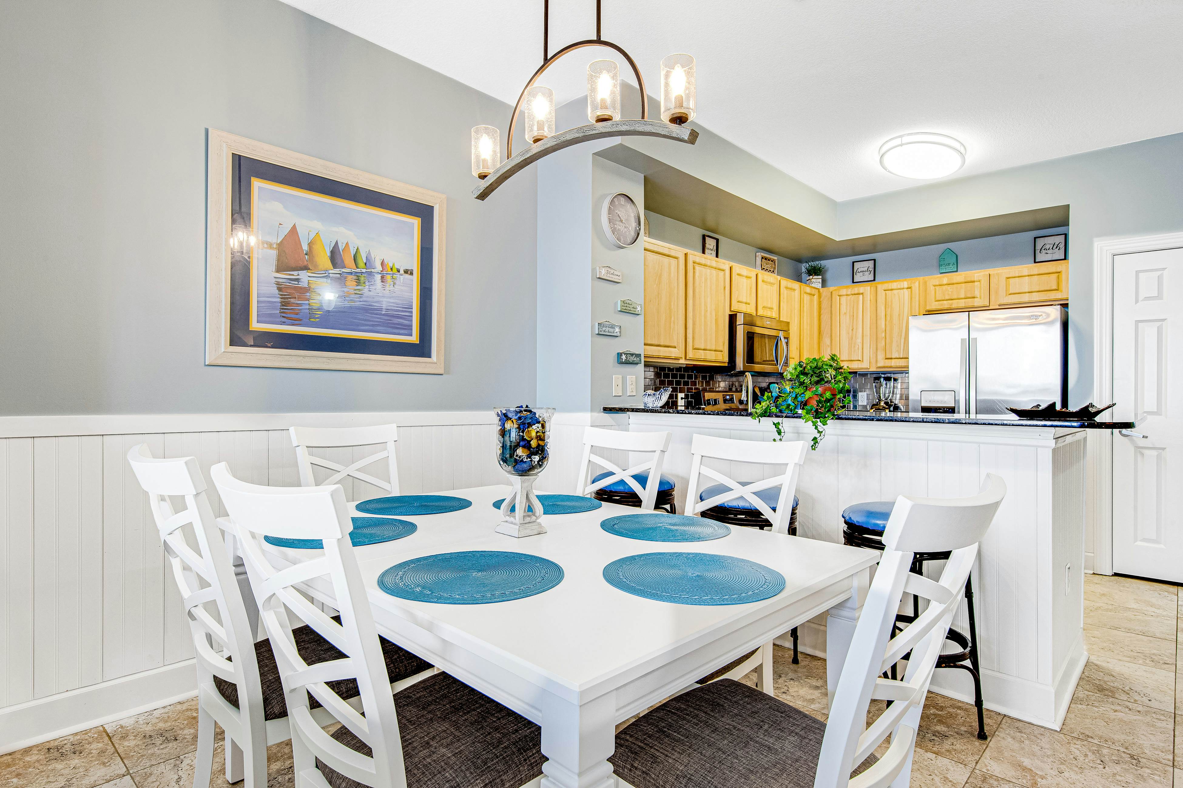 Sunrise Beach 2304 - Beachfront Condo