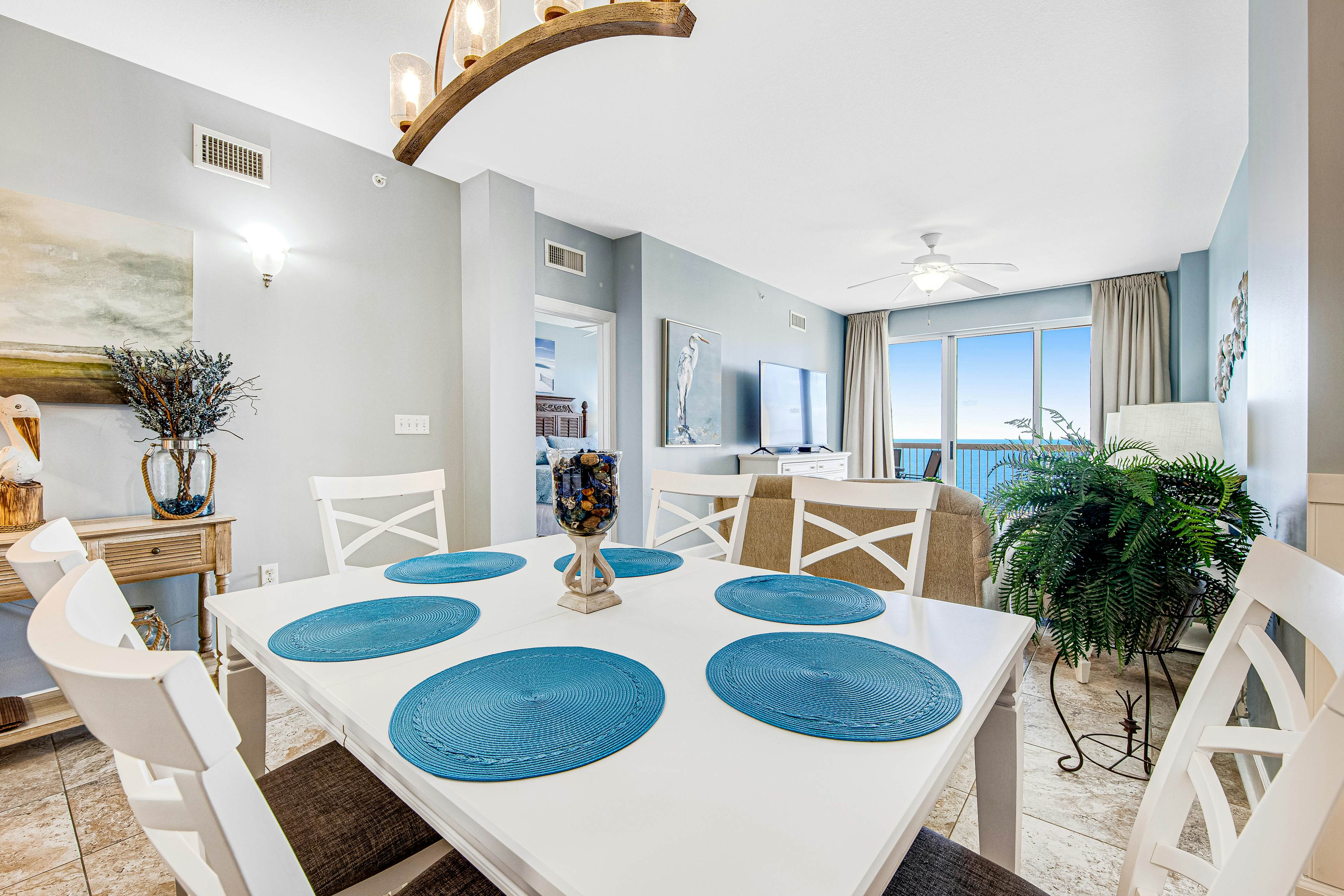 Sunrise Beach 2304 - Beachfront Condo