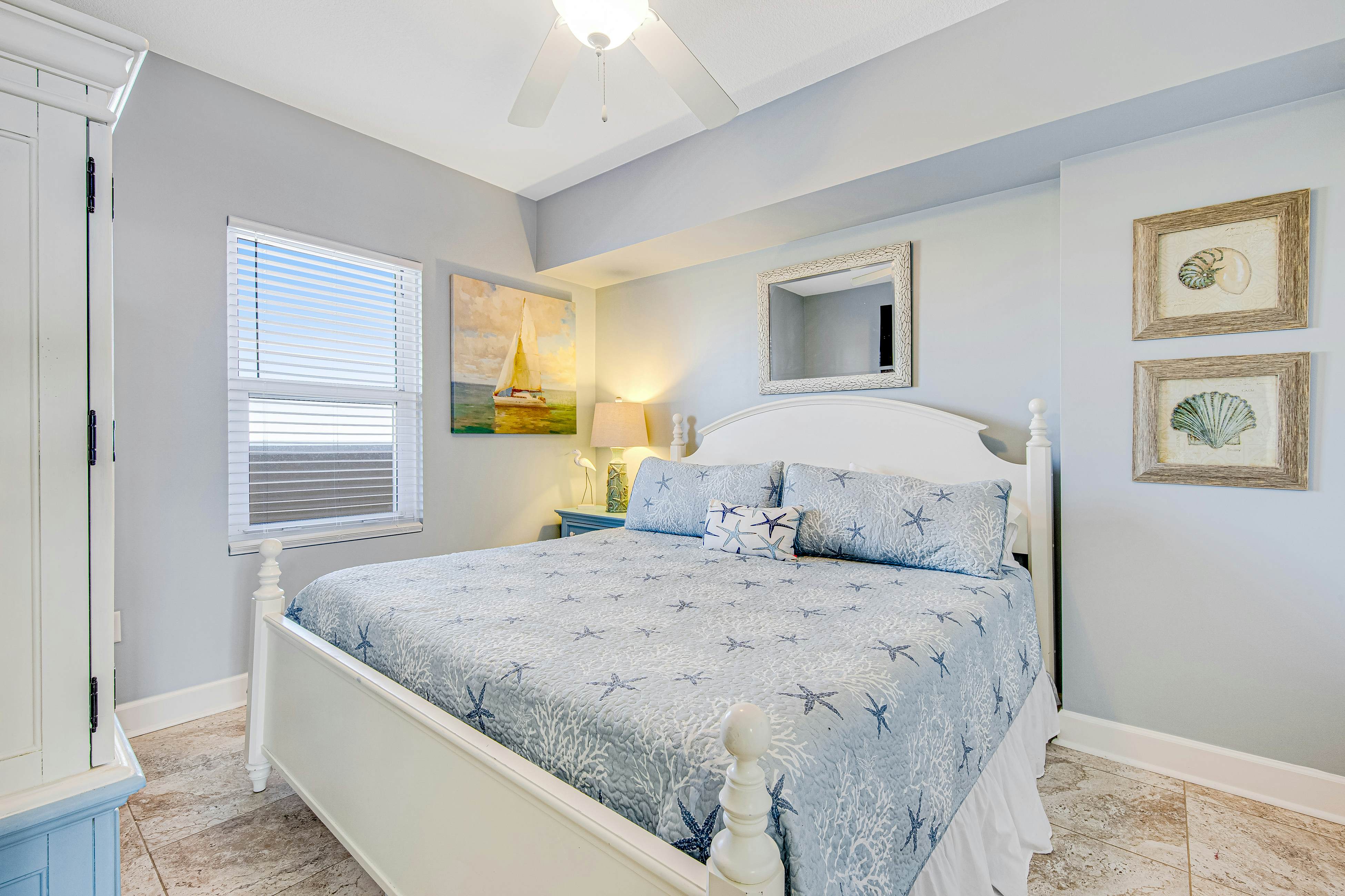 Sunrise Beach 2304 - Beachfront Condo