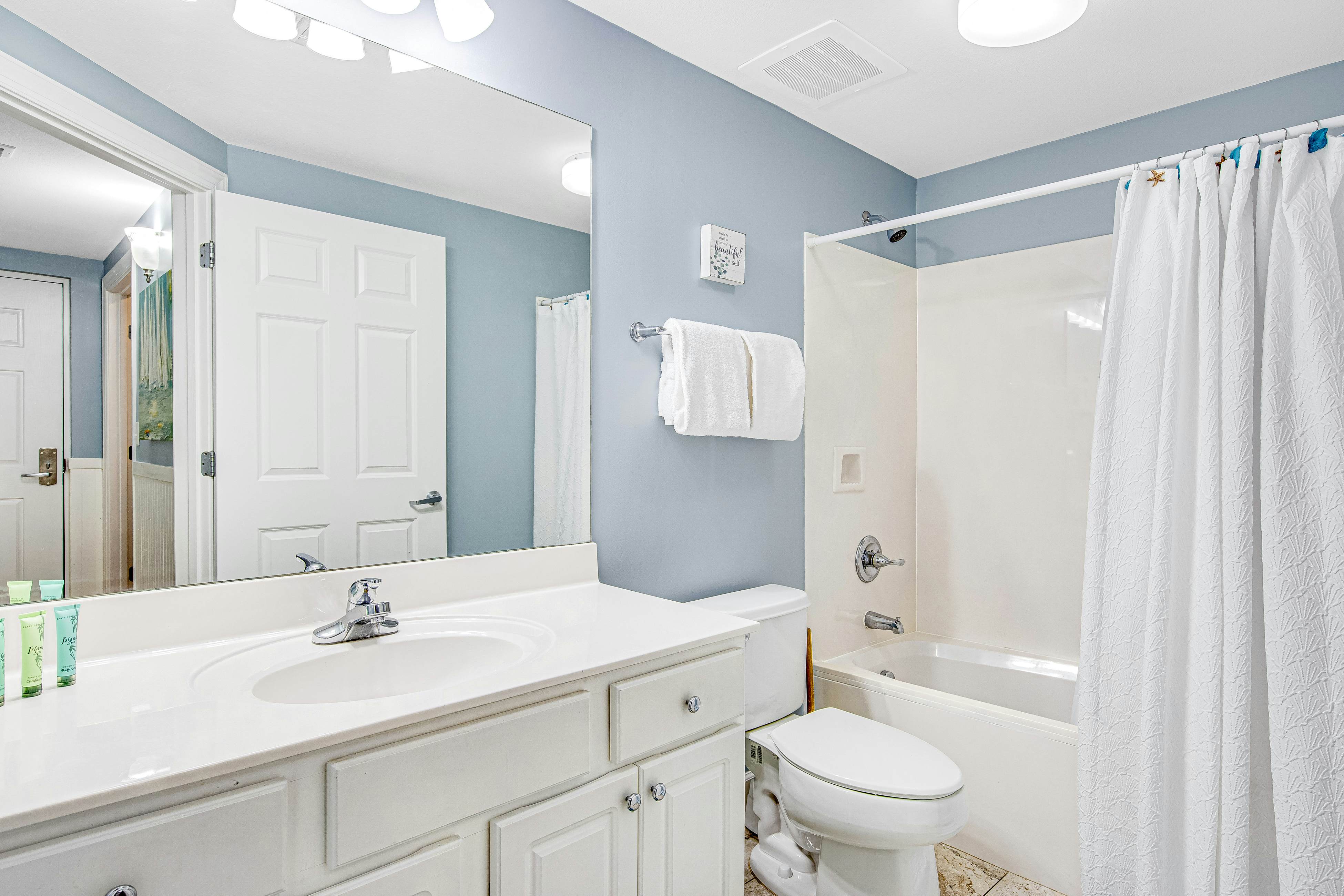 Sunrise Beach 2304 - Beachfront Condo