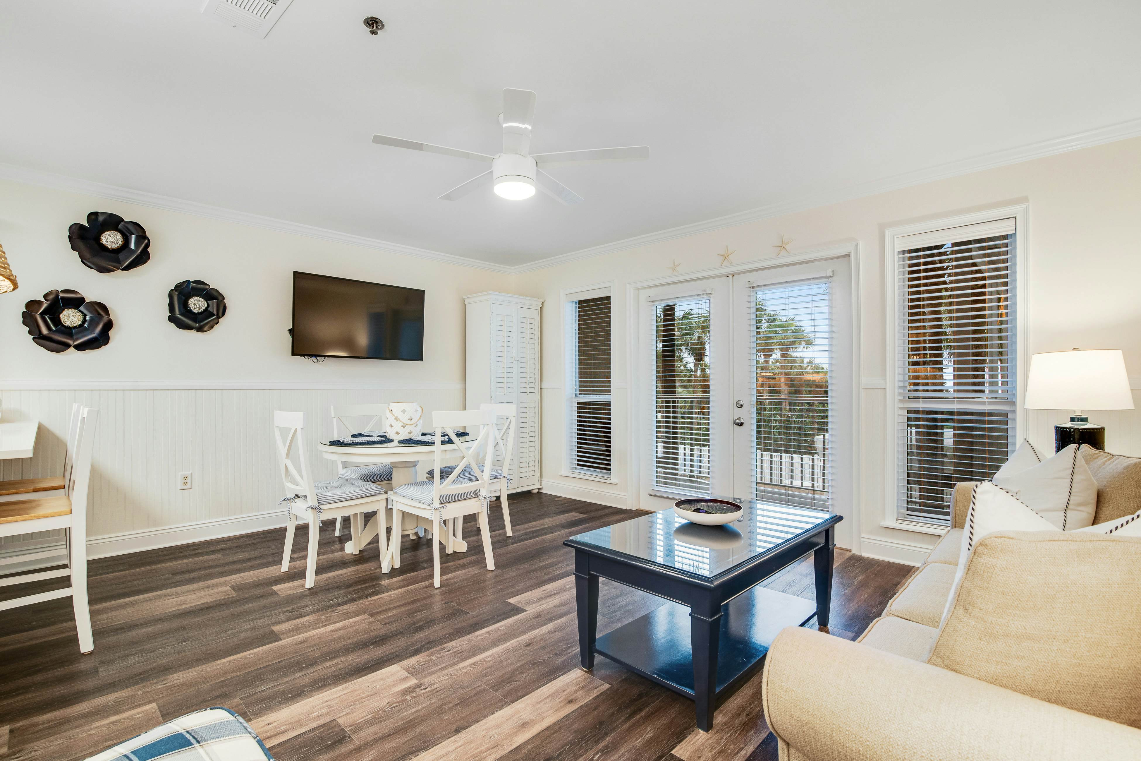 Gulf Place Caribbean 211