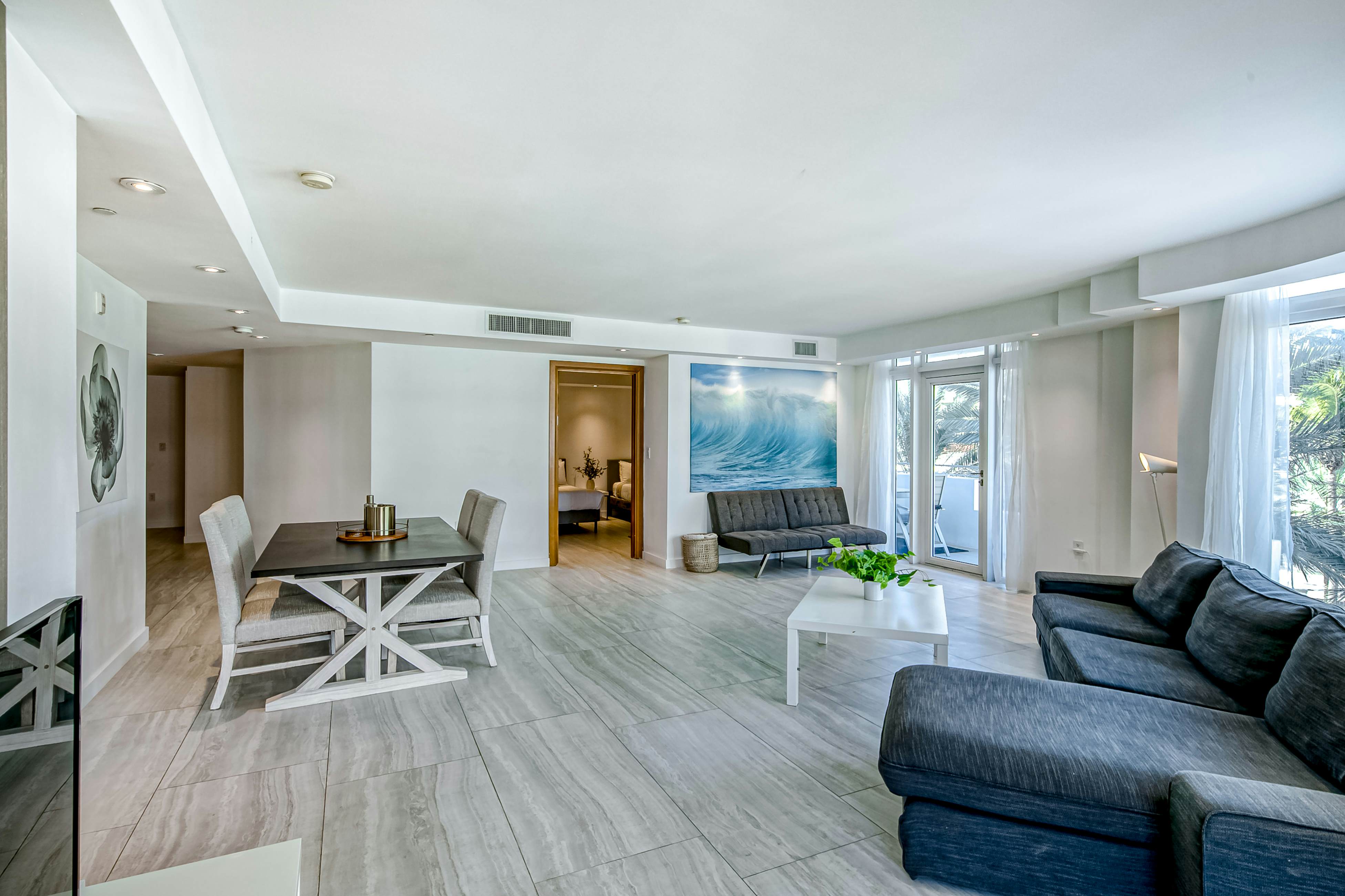 Modern Ocean Drive Condo in the Heart of Sobe