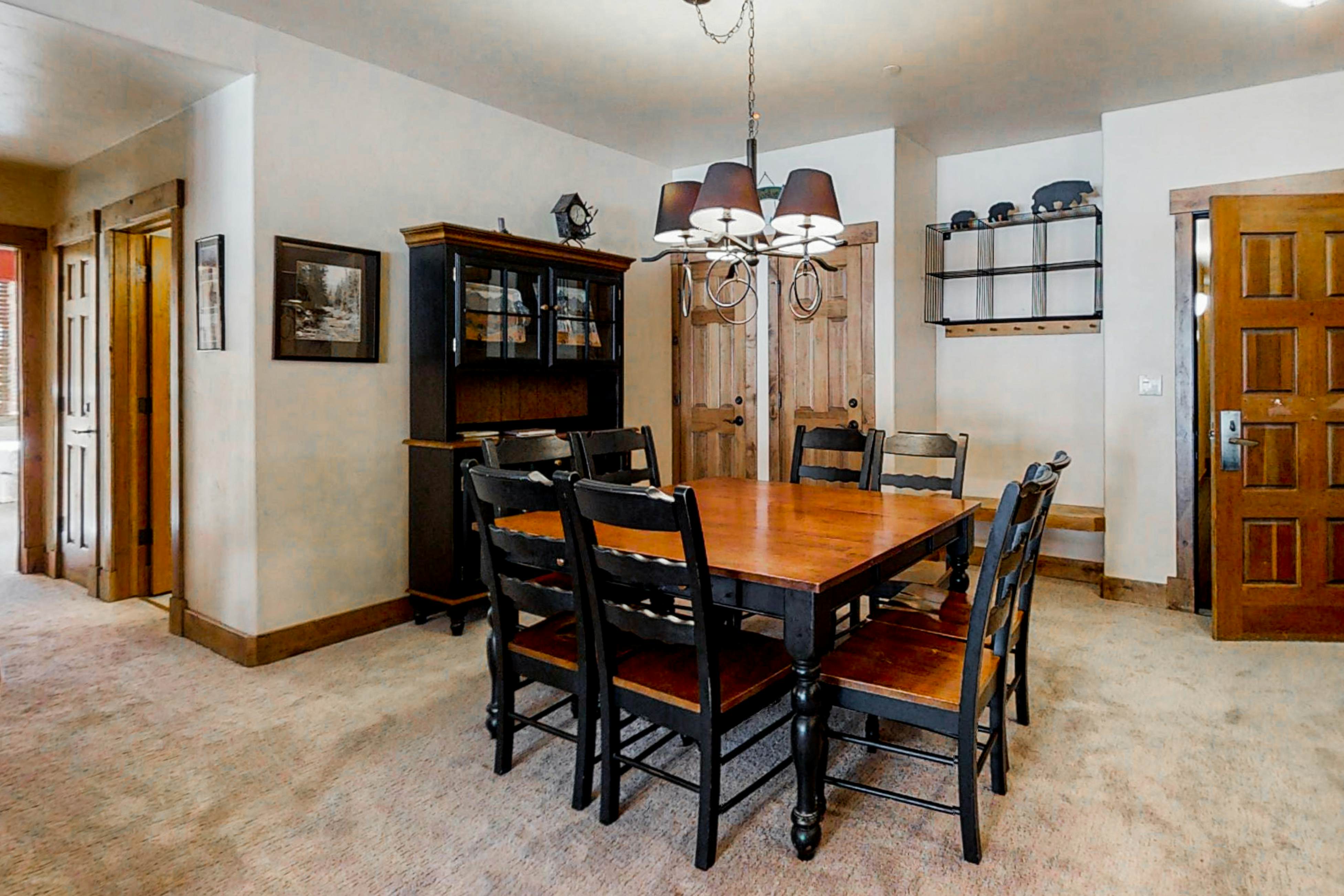 Champagne Lodge 3108