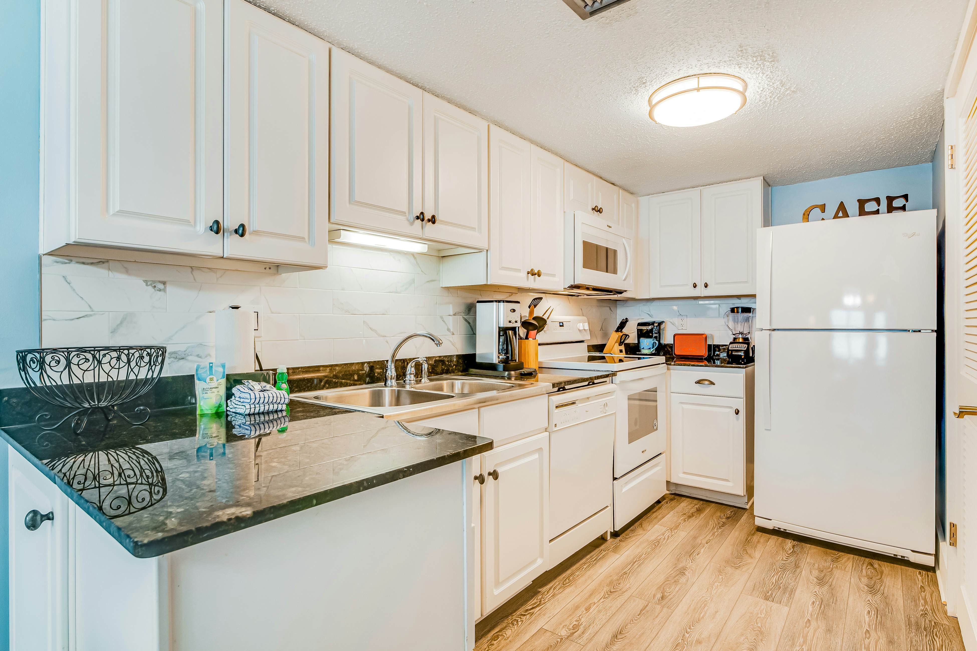 Pinnacle Port B2-507