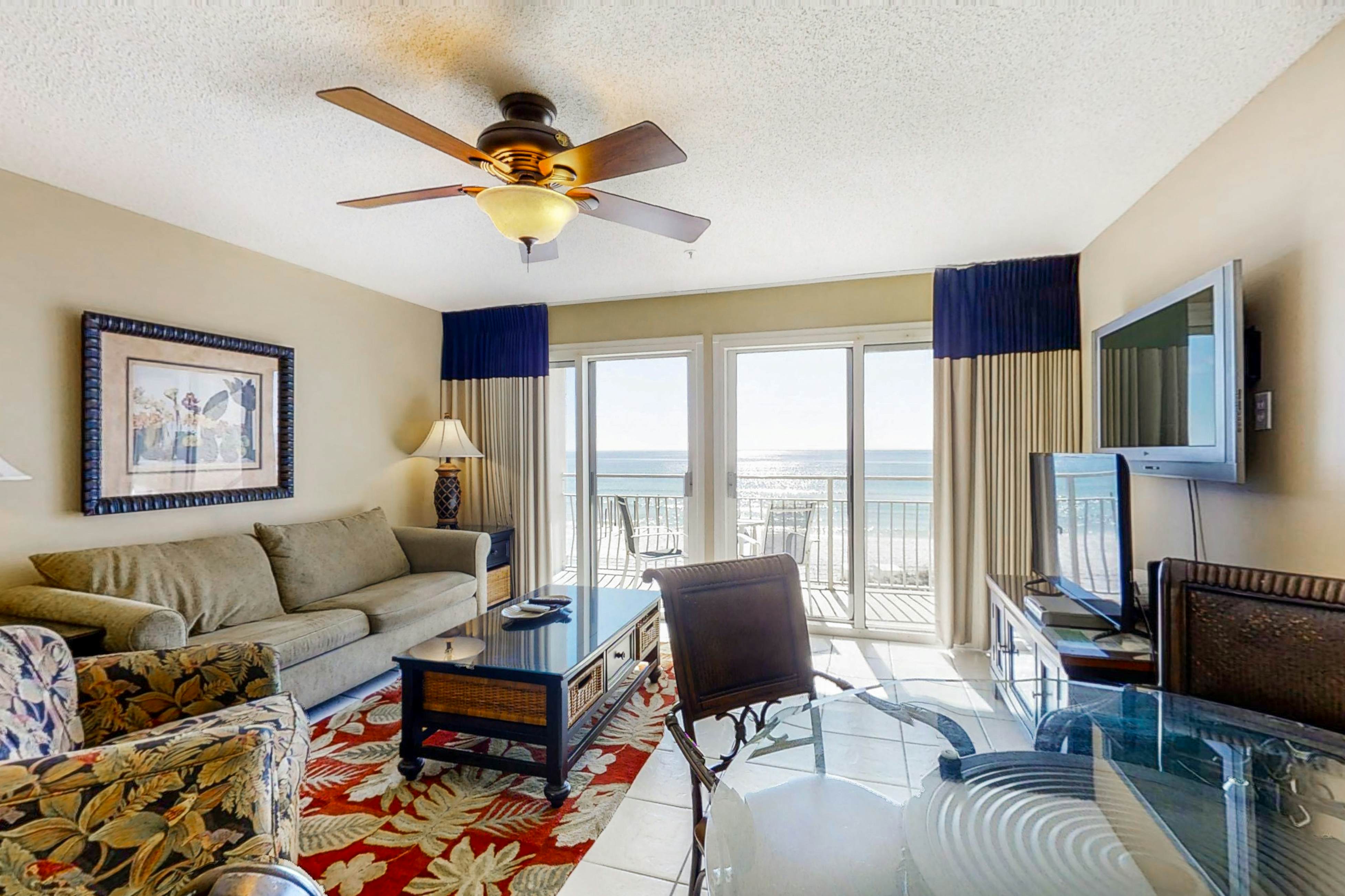 Crystal Sands | Destin Condo Rentals | Professionally Cleaned | Vacasa