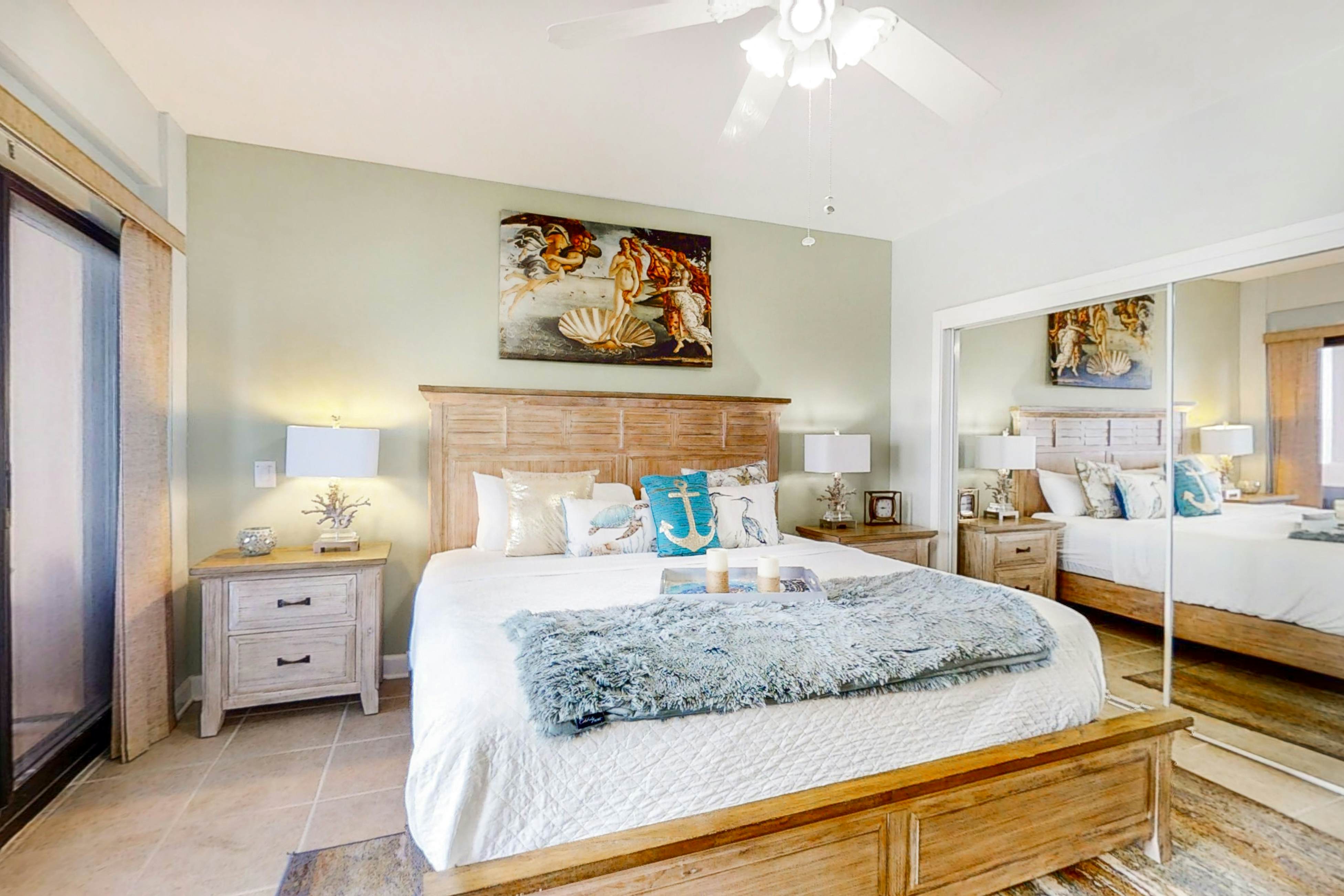 Palm Beach Club 2-228