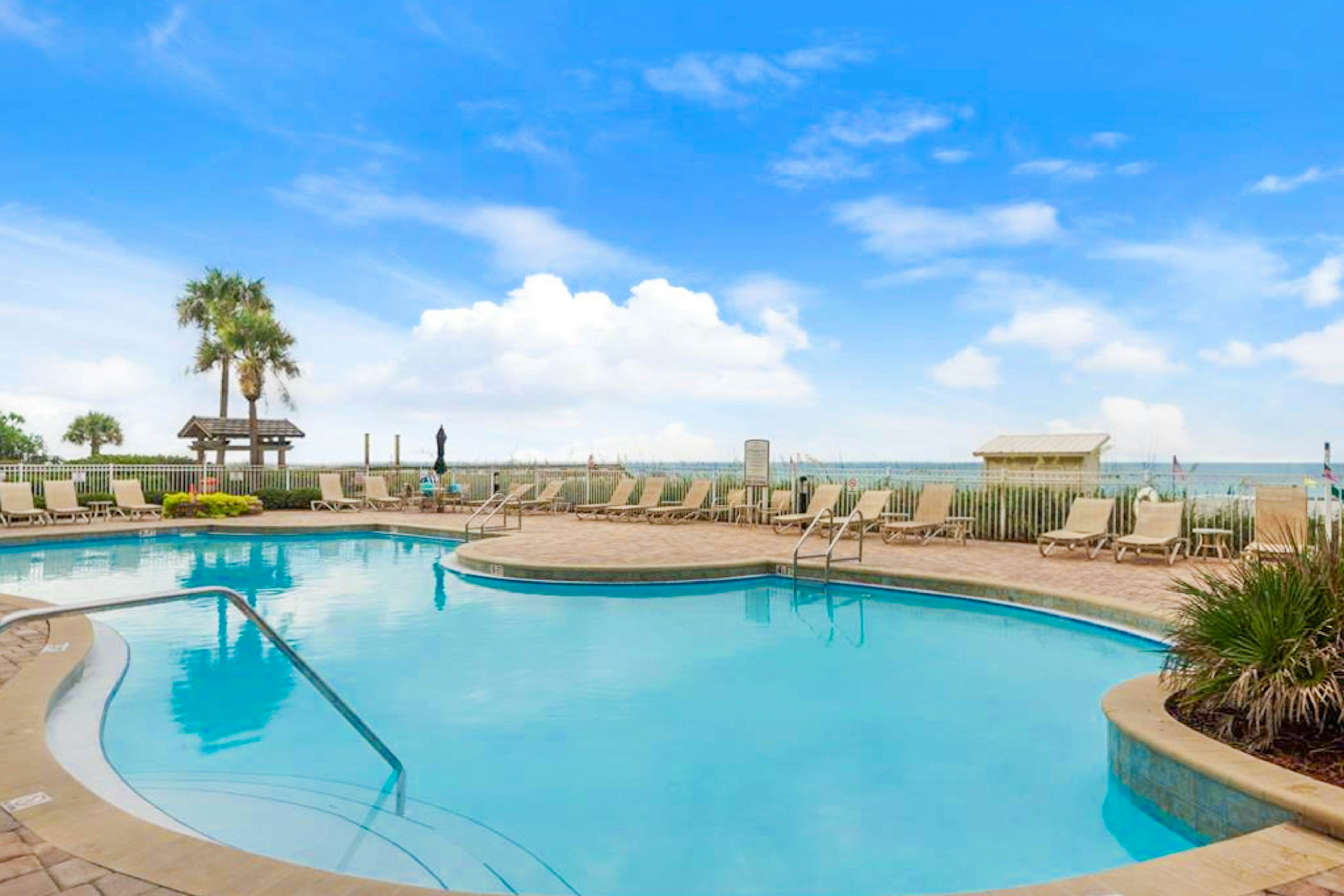 Sterling Sands 407 | 2 BD Destin, FL Vacation Rental | Vacasa