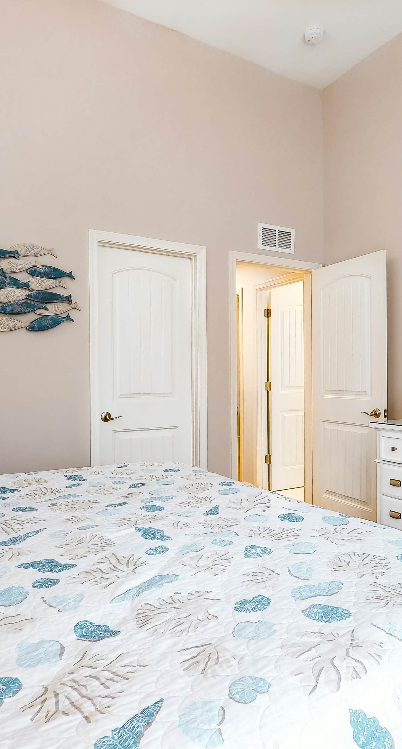 Bayside Resort - 28031 Sea Dock Ln