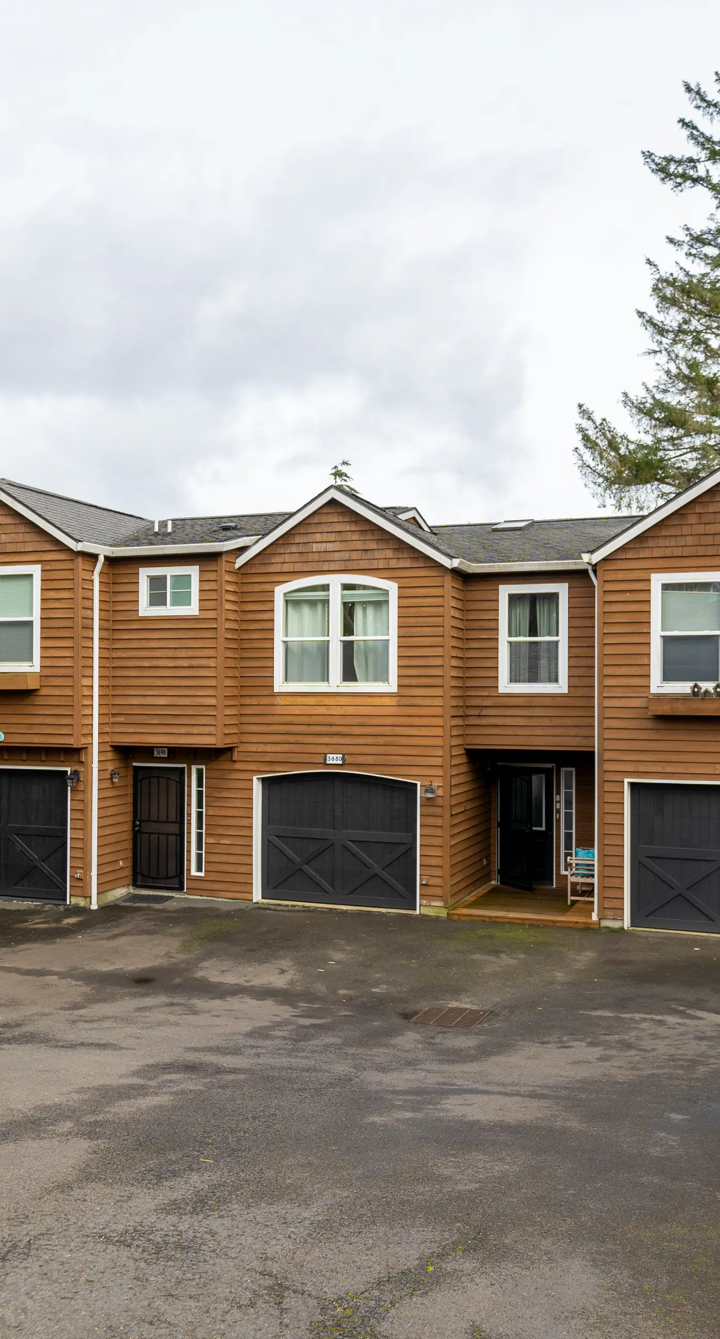 The Retreat on Devils Lake 3 BD Lincoln City, OR Vacation Rental Vacasa