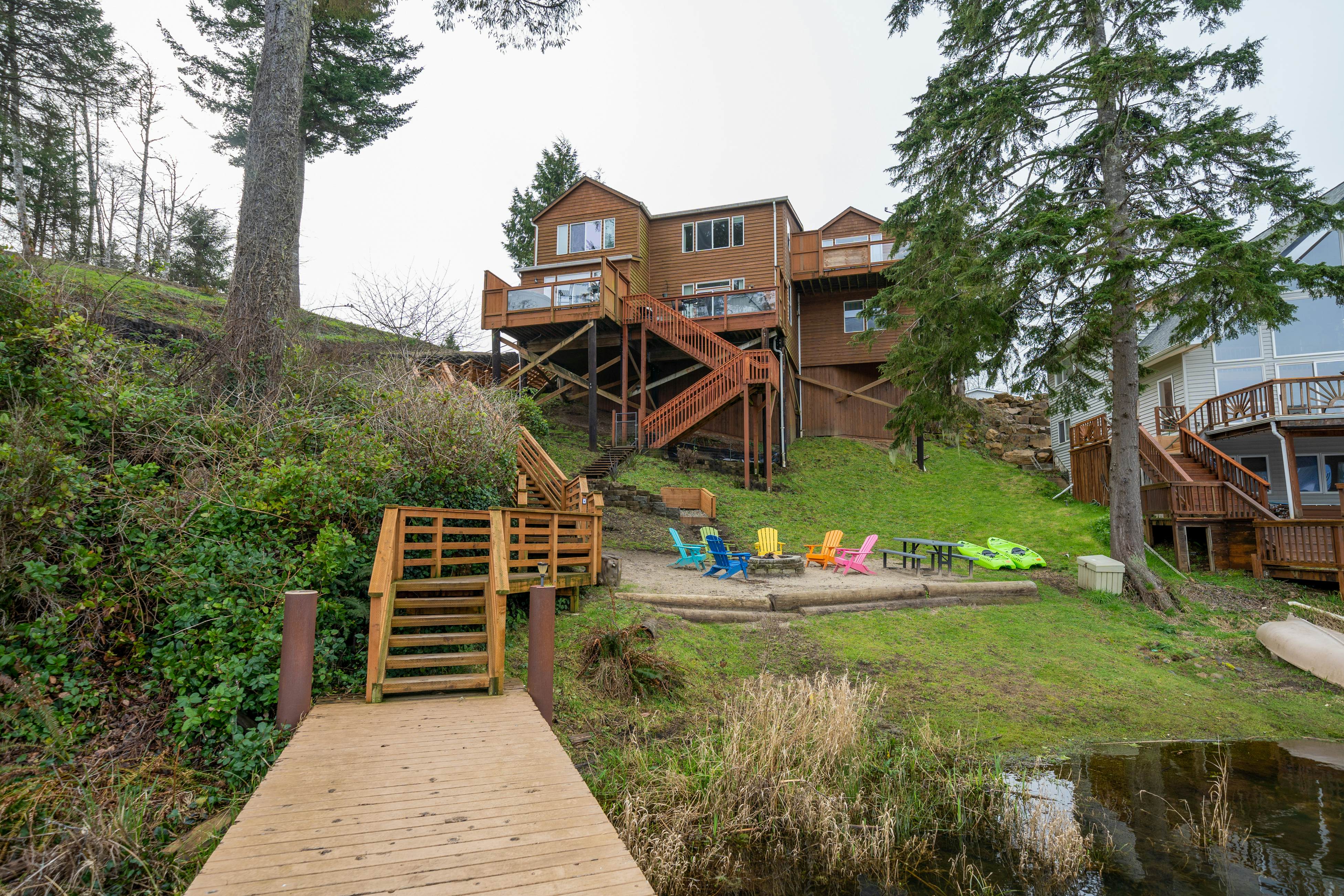 The Retreat on Devils Lake 3 BD Lincoln City, OR Vacation Rental Vacasa