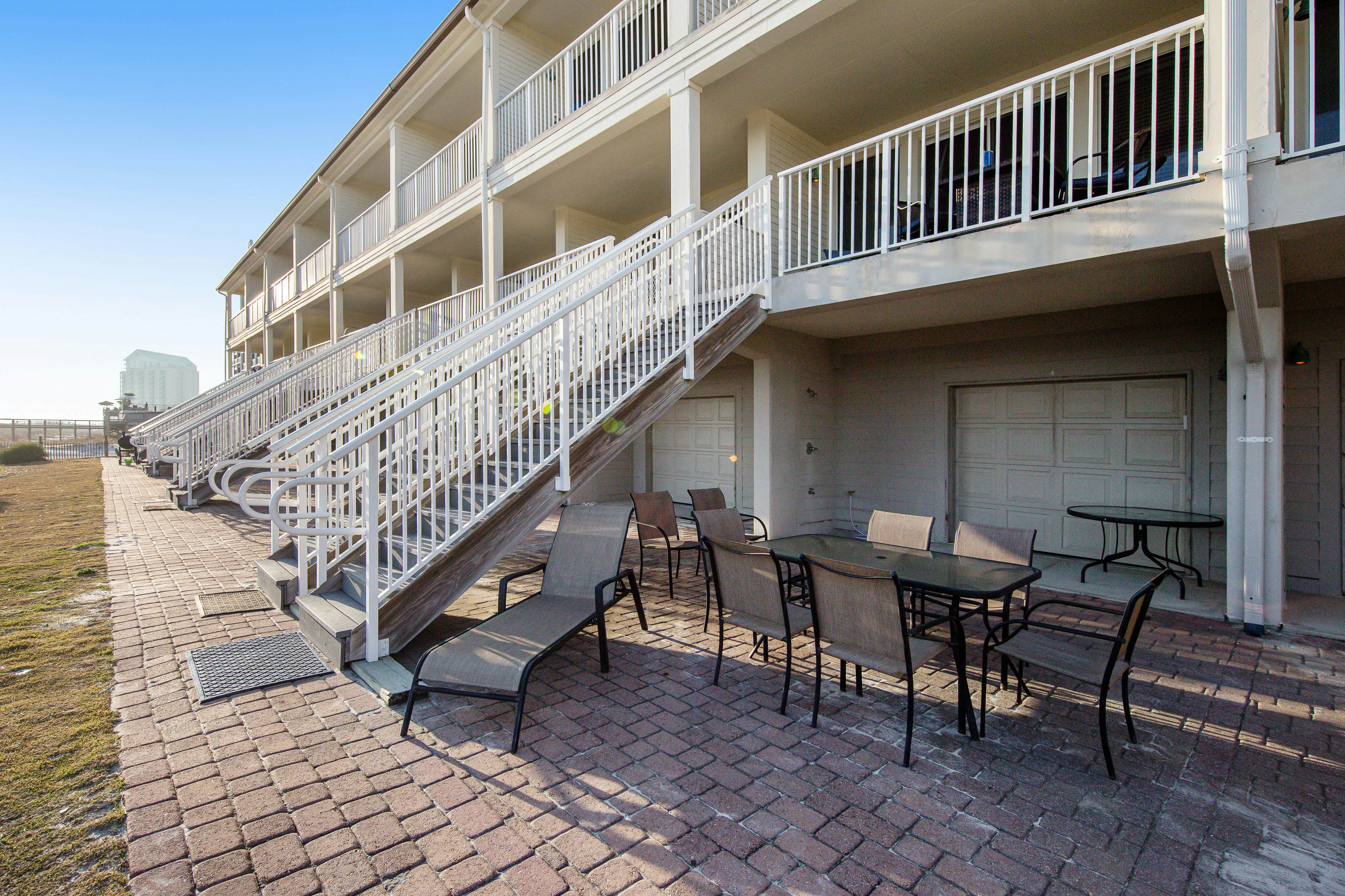 Beachview #8 - Big 'O' Beach