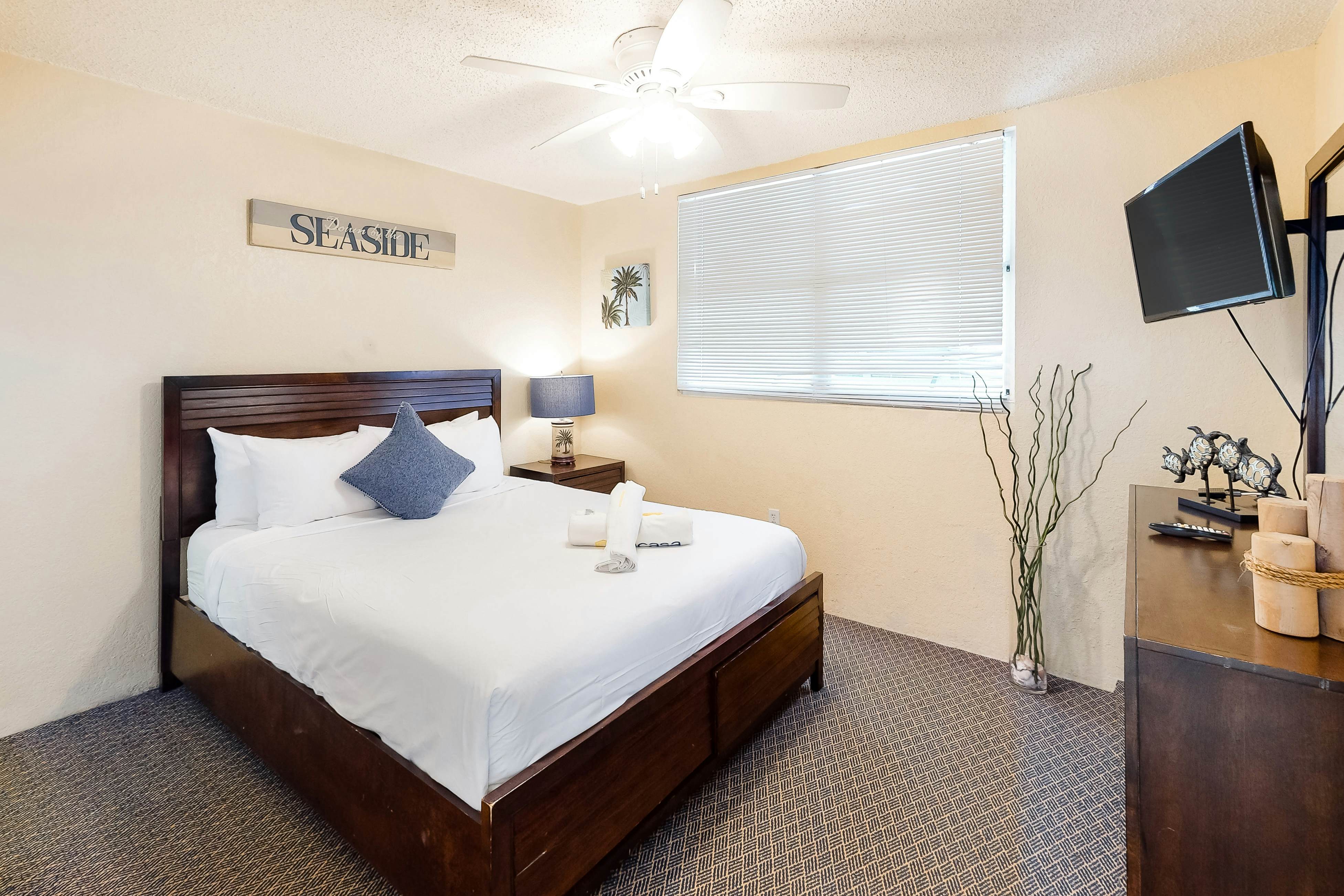 Sunrise Suites - Panama Suite 310