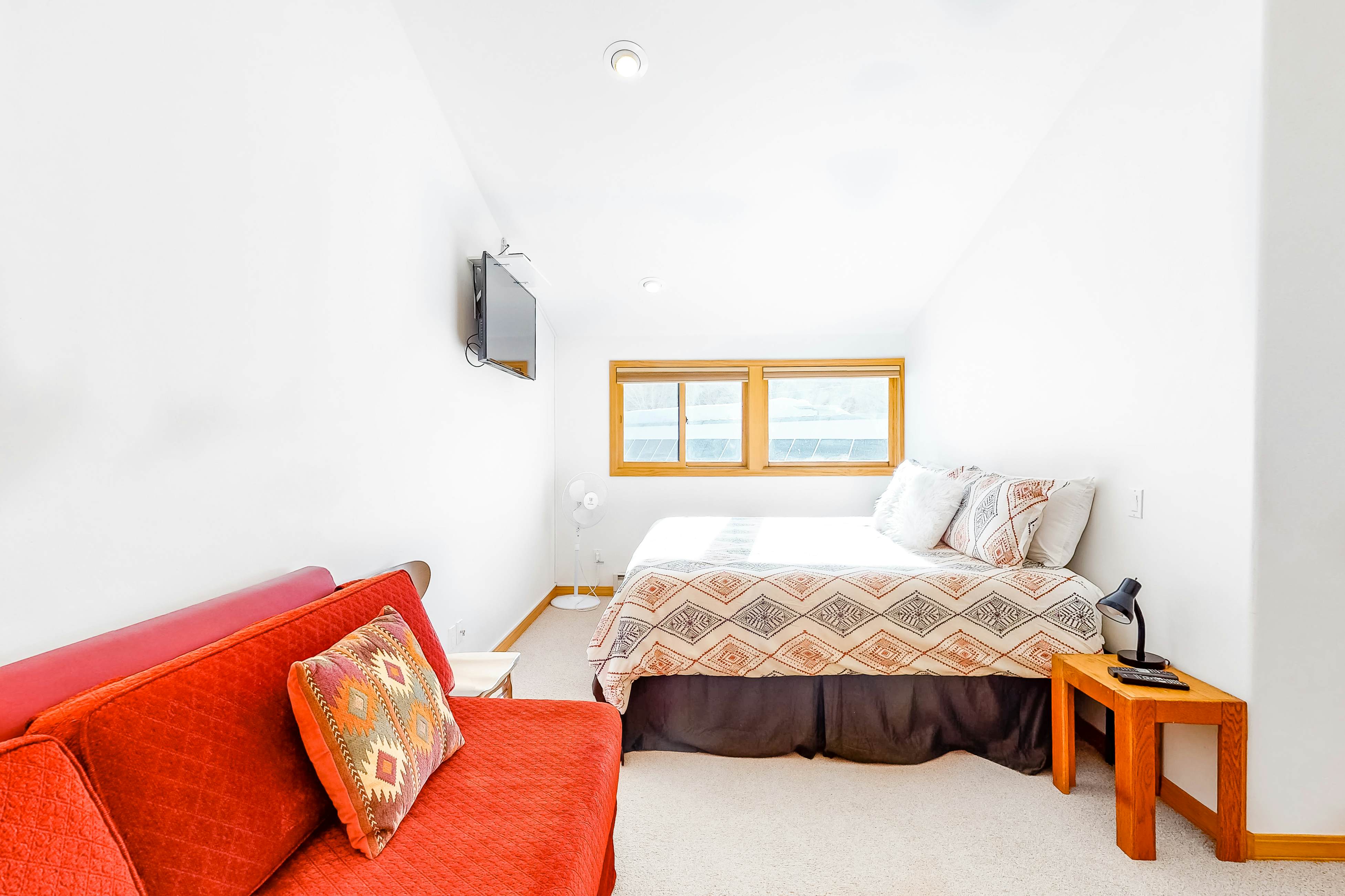 Delightful International Village Getaway