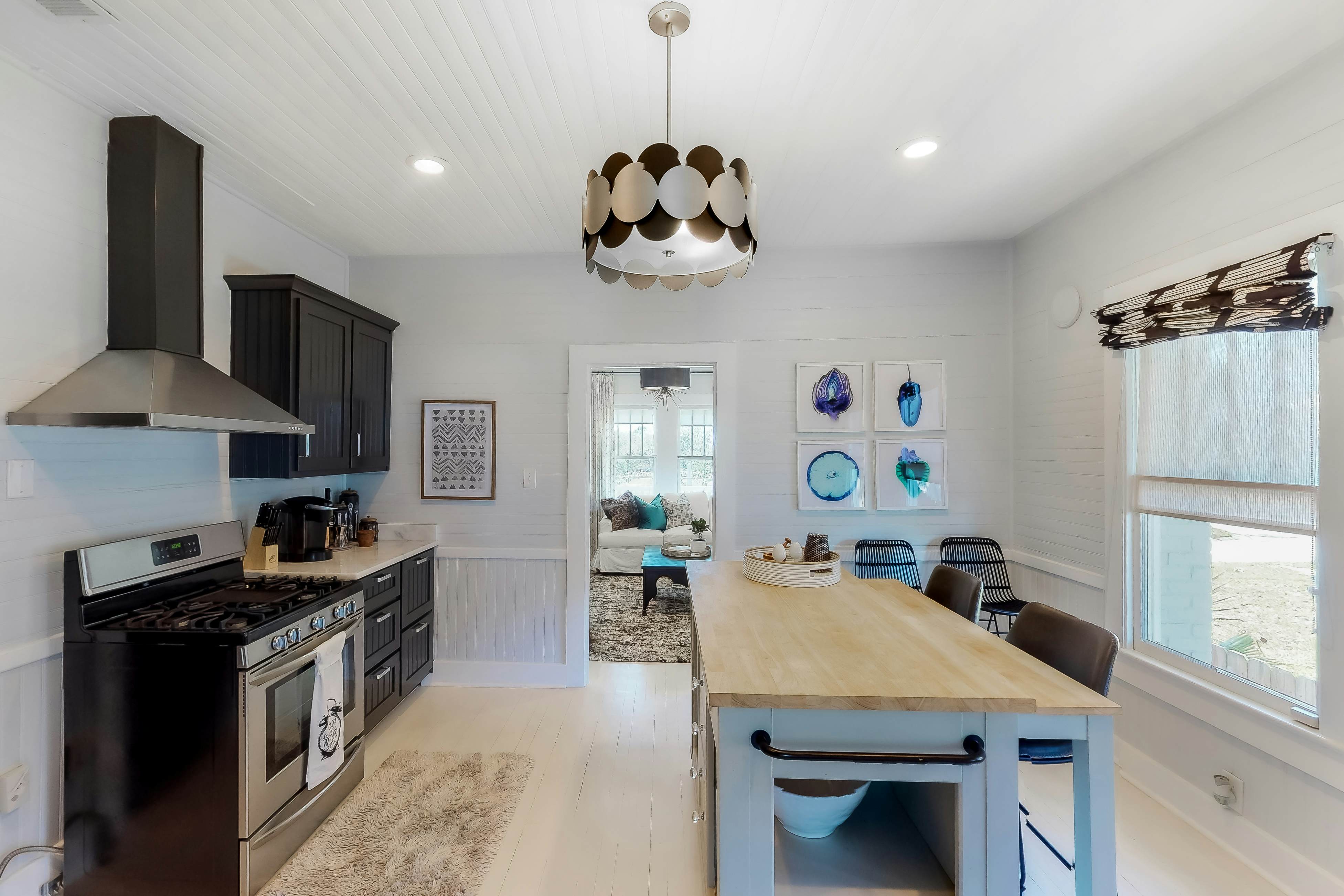 St Johns Cottage Downtown 1 BD Pensacola, FL Vacation Rental Vacasa